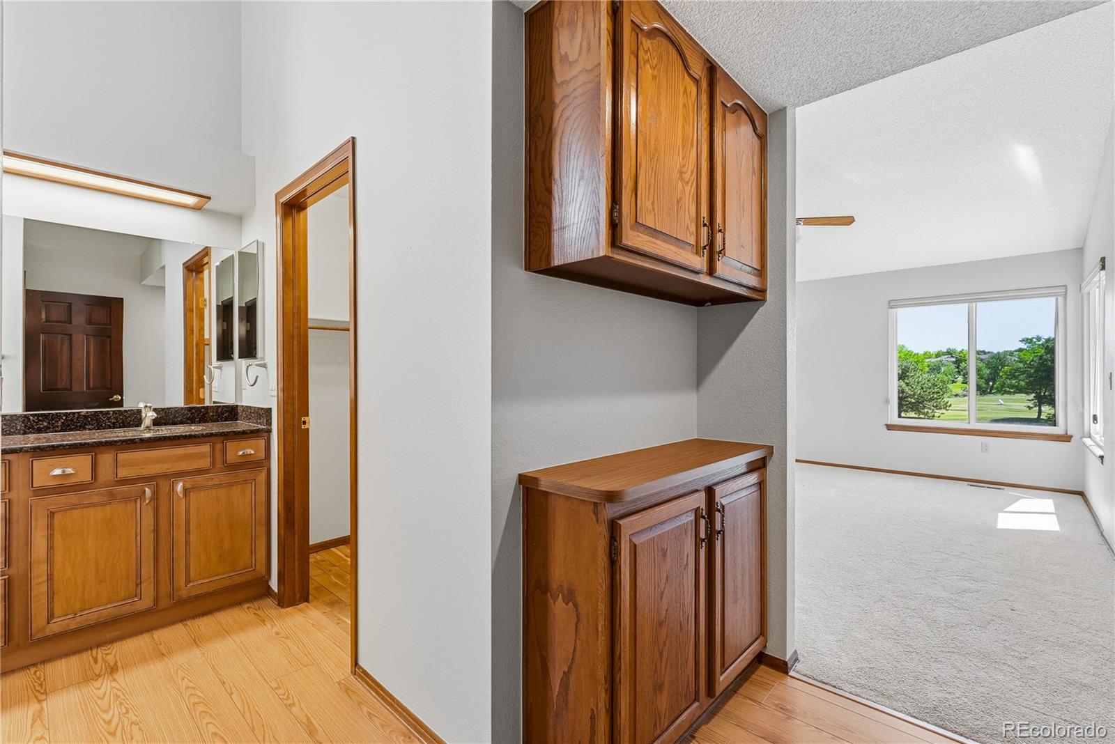 MLS Image #13 for 31  sutherland court,littleton, Colorado