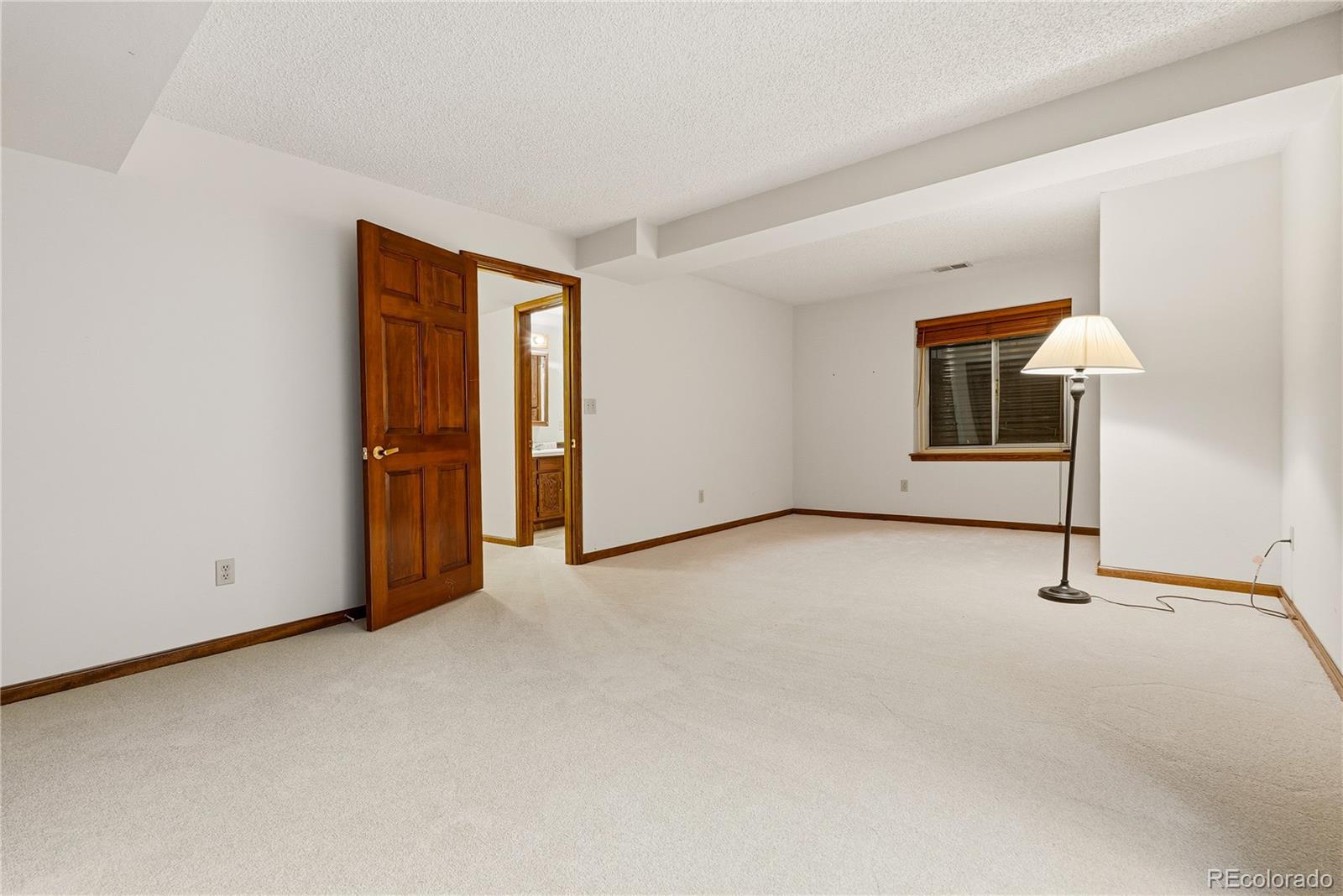 MLS Image #32 for 31  sutherland court,littleton, Colorado