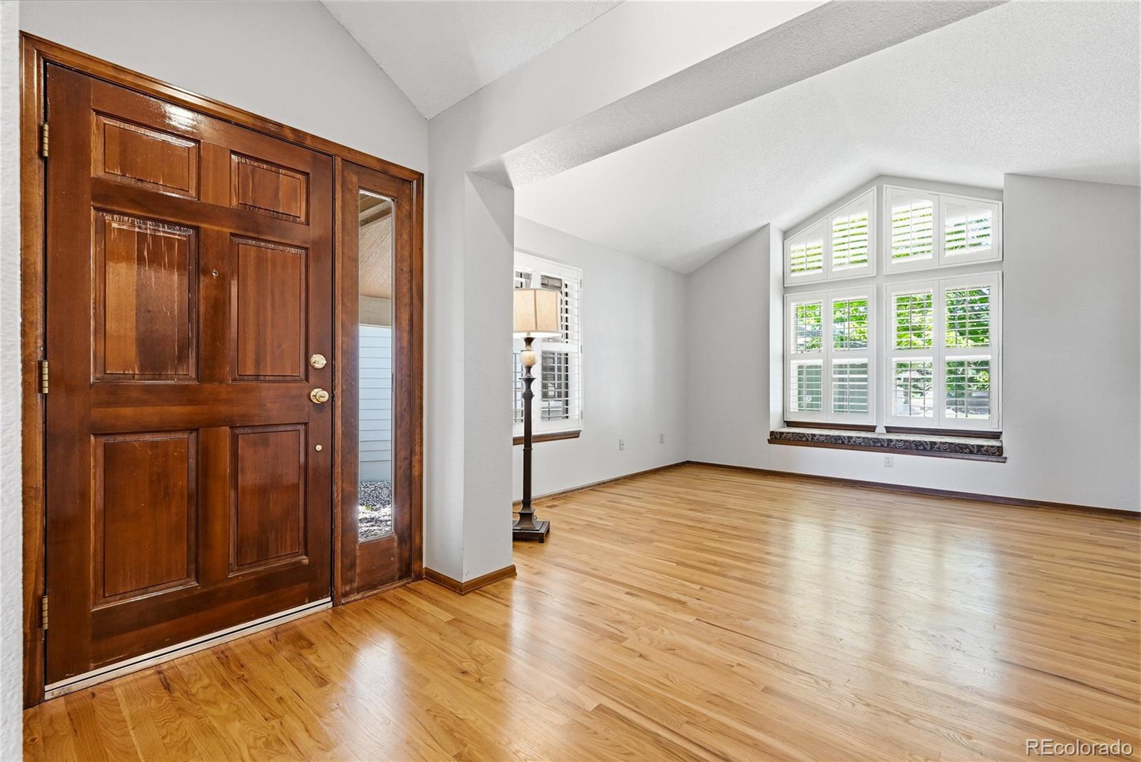 MLS Image #8 for 31  sutherland court,littleton, Colorado