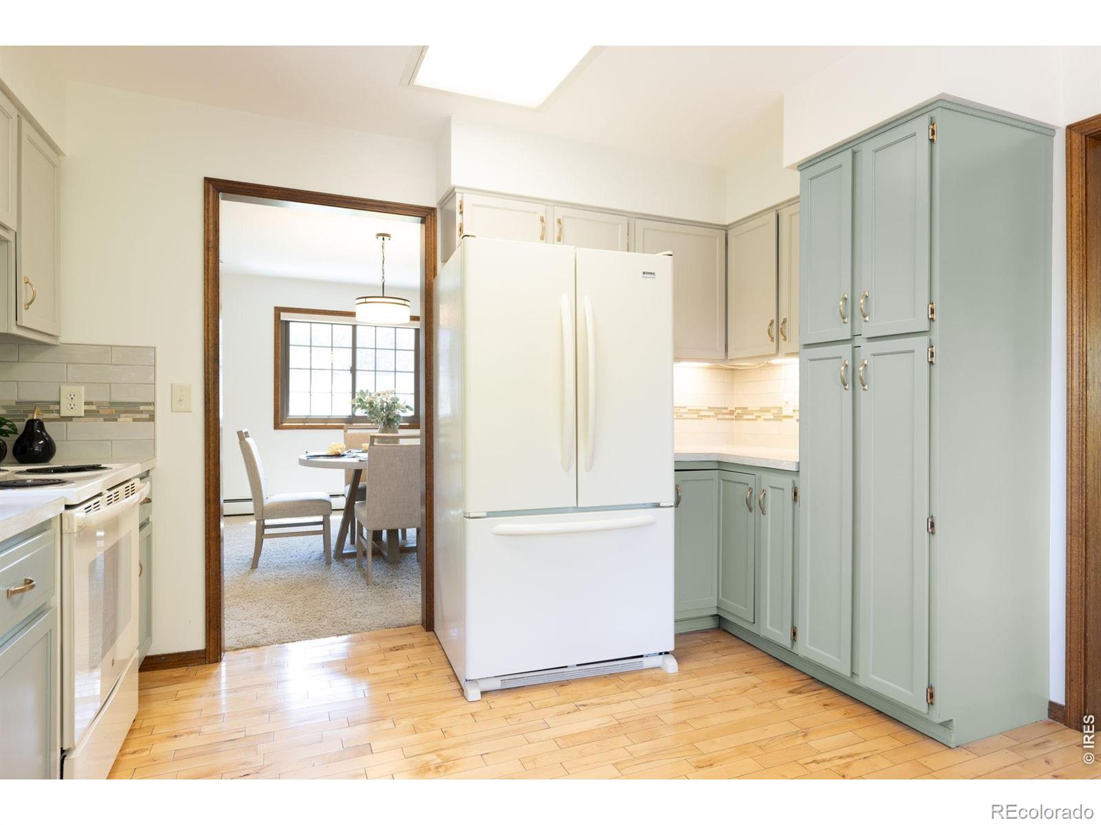 MLS Image #12 for 417  westview court,longmont, Colorado