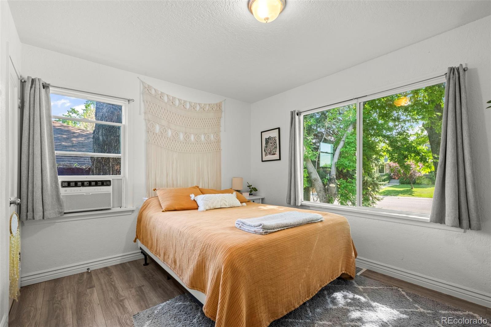 MLS Image #13 for 2535 s humboldt street,denver, Colorado