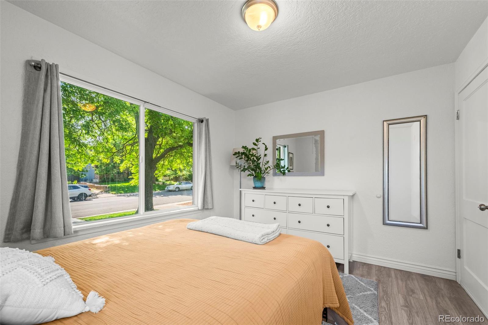 MLS Image #14 for 2535 s humboldt street,denver, Colorado