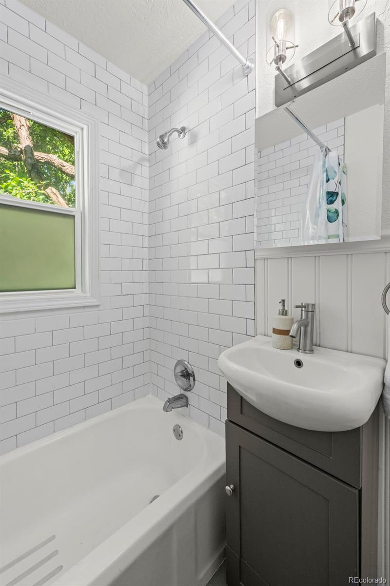 MLS Image #15 for 2535 s humboldt street,denver, Colorado