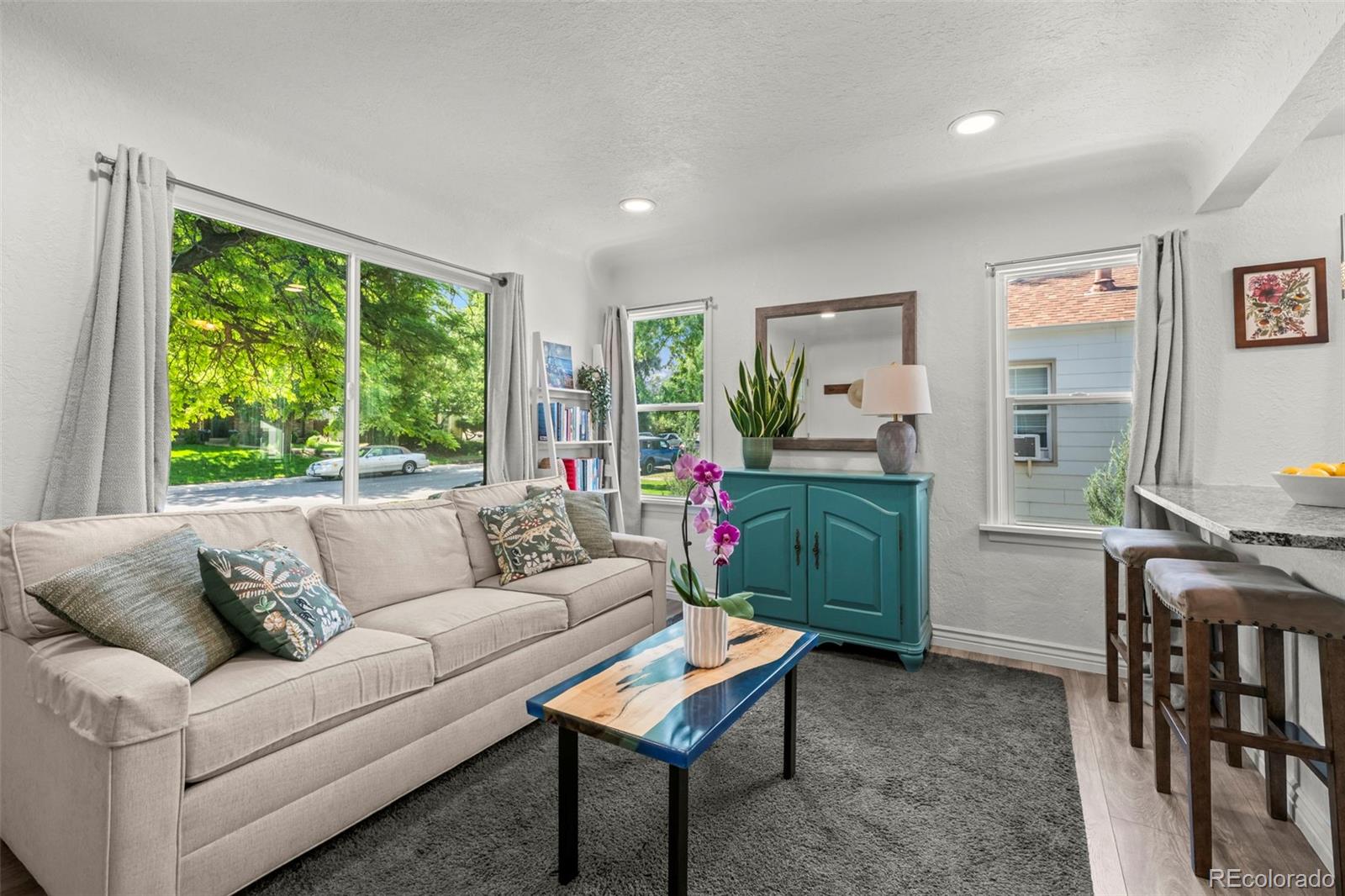 MLS Image #4 for 2535 s humboldt street,denver, Colorado
