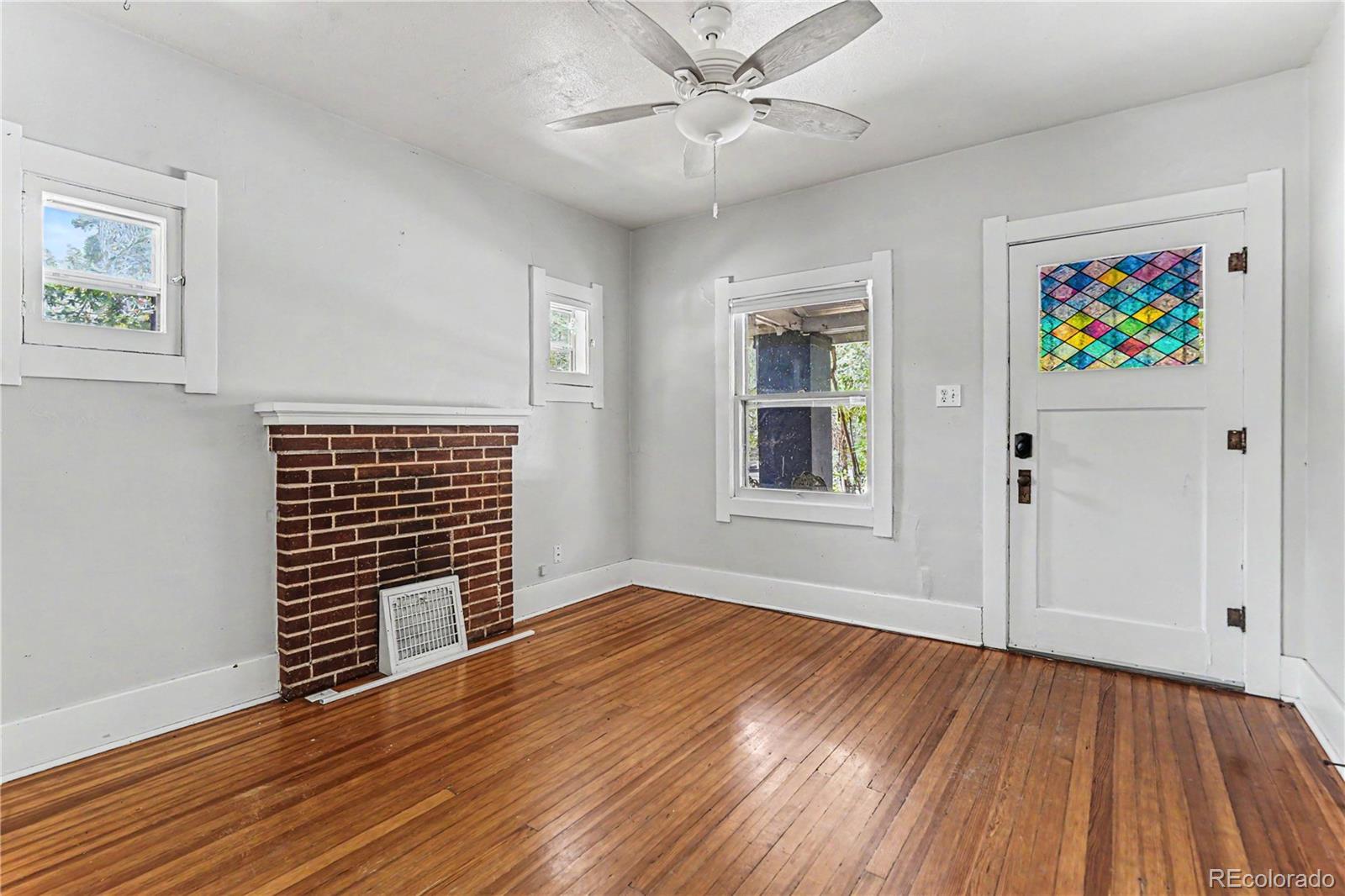 MLS Image #6 for 402 n washington street,denver, Colorado