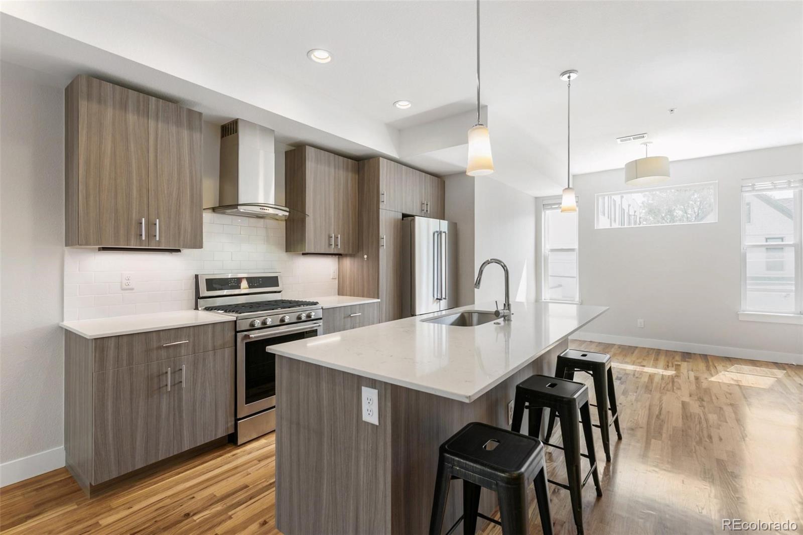 MLS Image #13 for 1480  wolff street,denver, Colorado