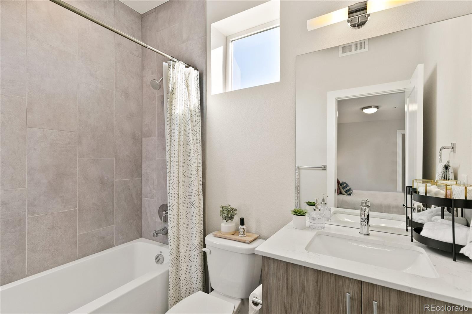 MLS Image #23 for 1480  wolff street,denver, Colorado
