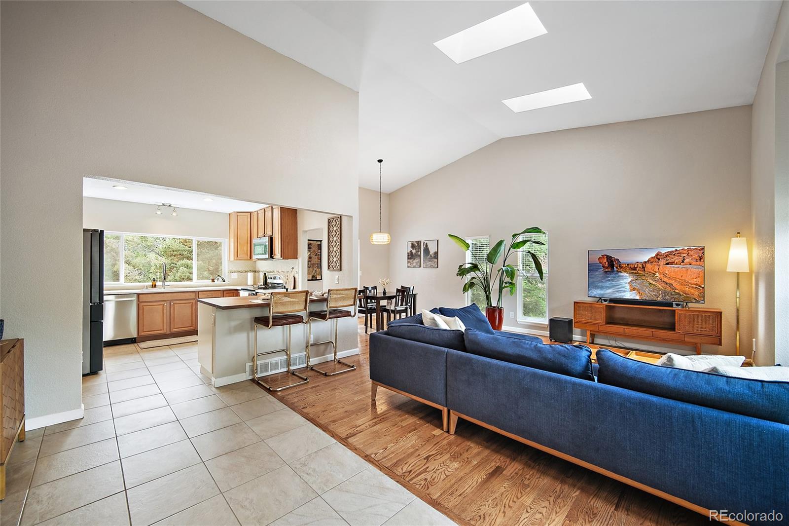 MLS Image #3 for 3076  oro blanco drive,colorado springs, Colorado