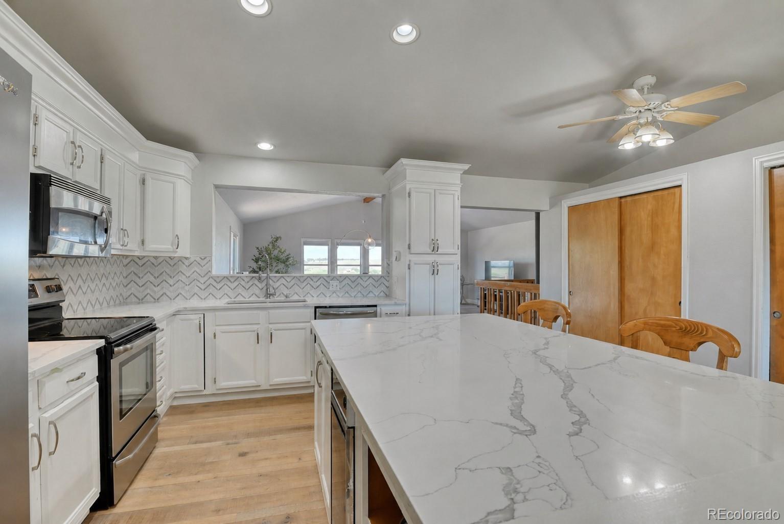 MLS Image #10 for 38801  private road 17 ,elizabeth, Colorado