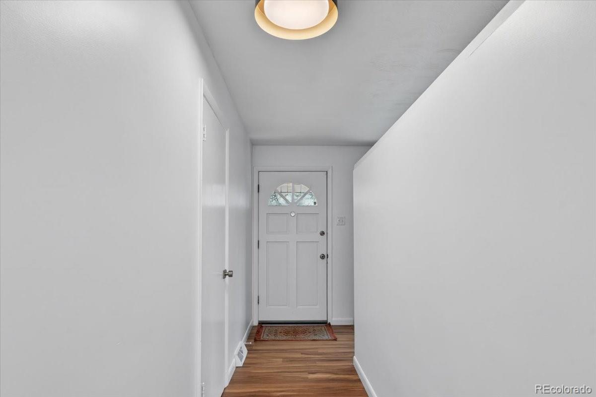 MLS Image #4 for 10105 w 17th place,lakewood, Colorado