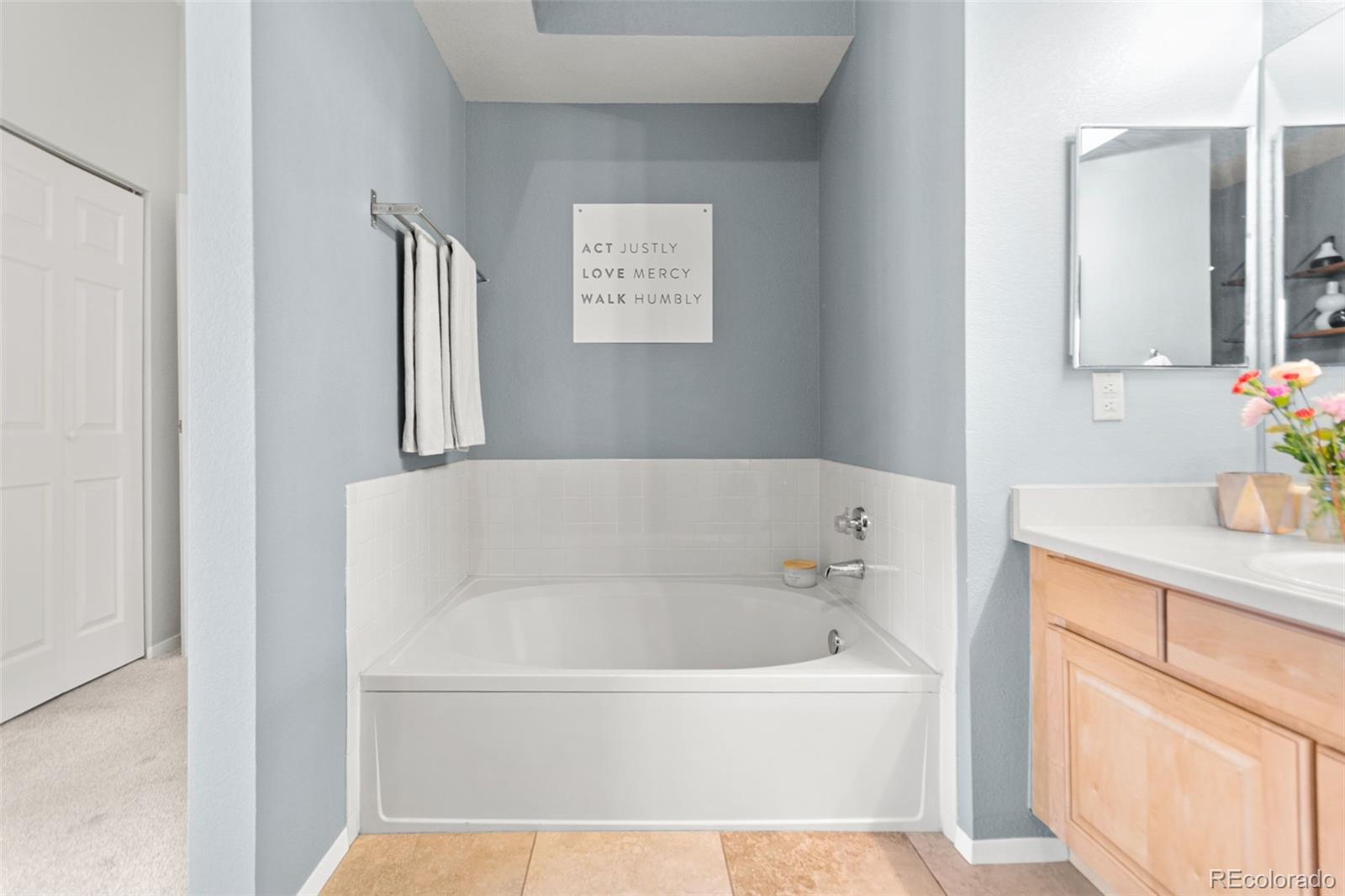 MLS Image #22 for 6001 s yosemite street,greenwood village, Colorado