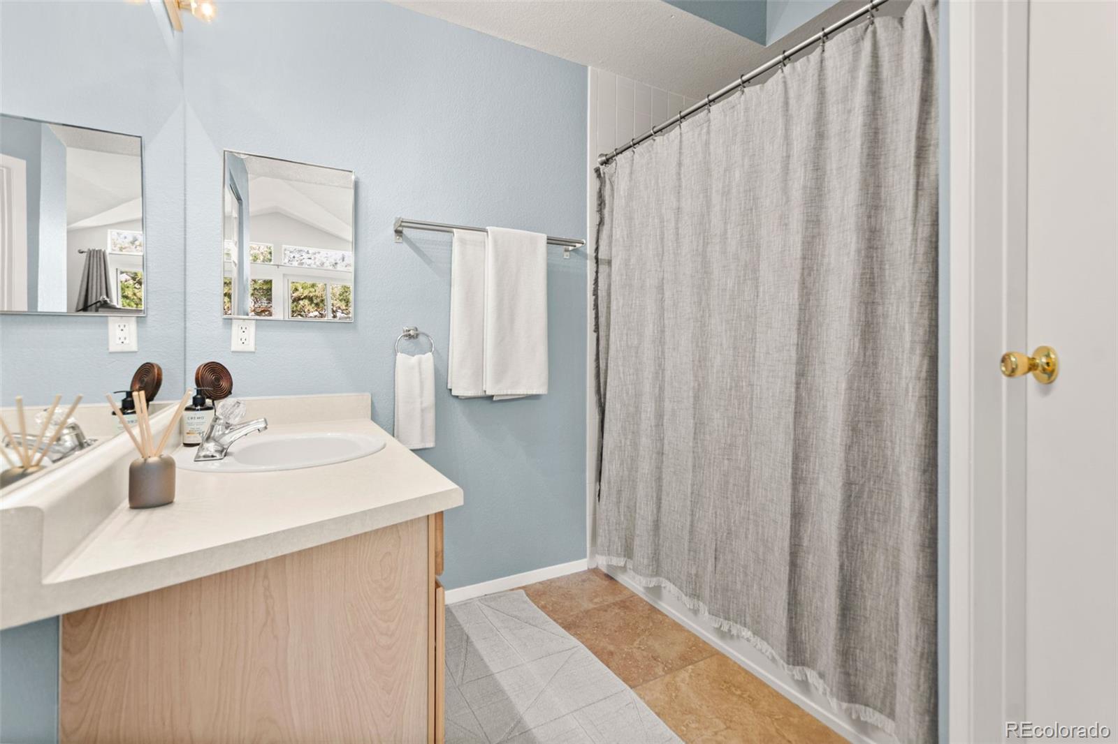 MLS Image #27 for 6001 s yosemite street,greenwood village, Colorado