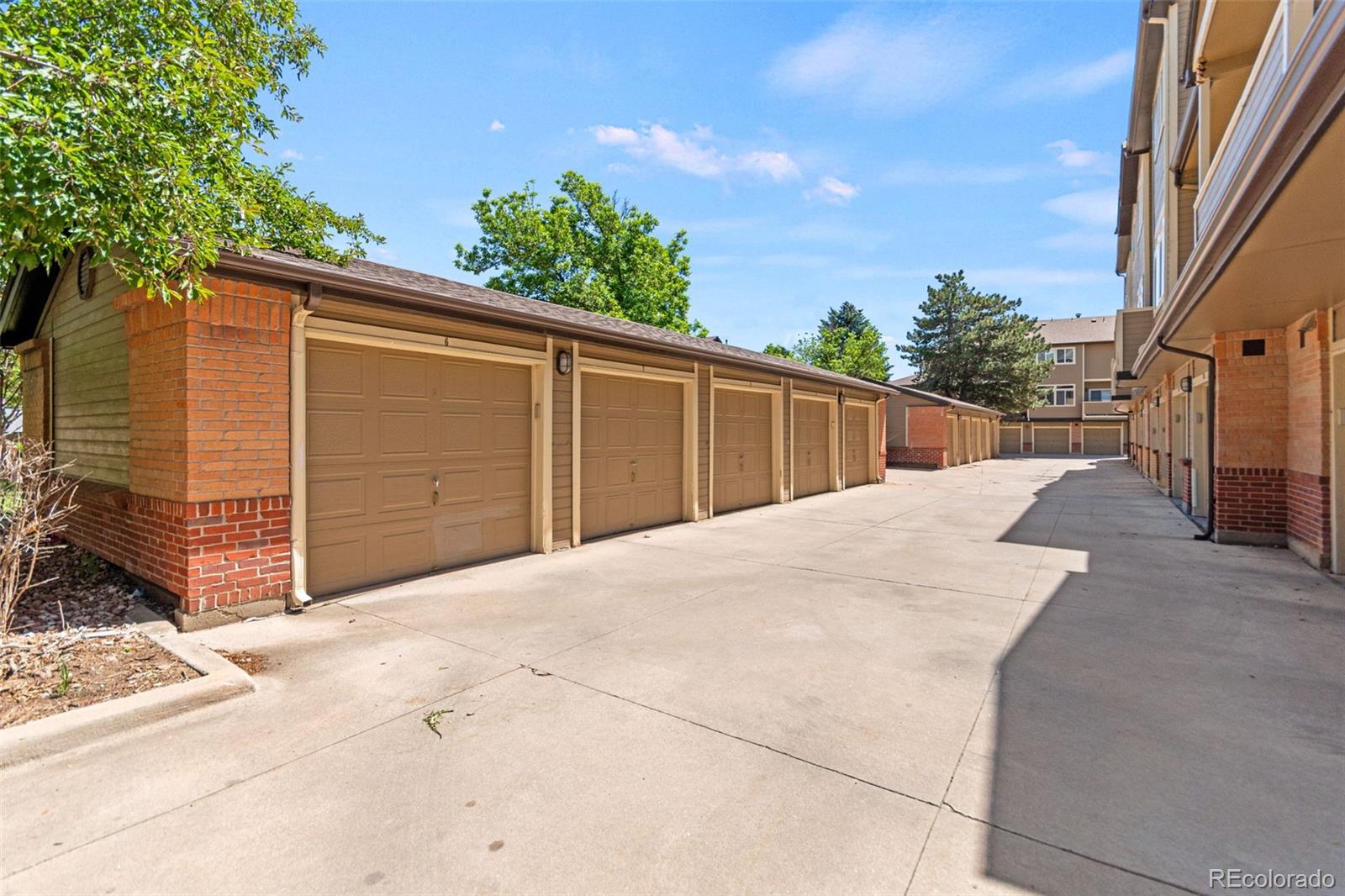 MLS Image #36 for 6001 s yosemite street,greenwood village, Colorado