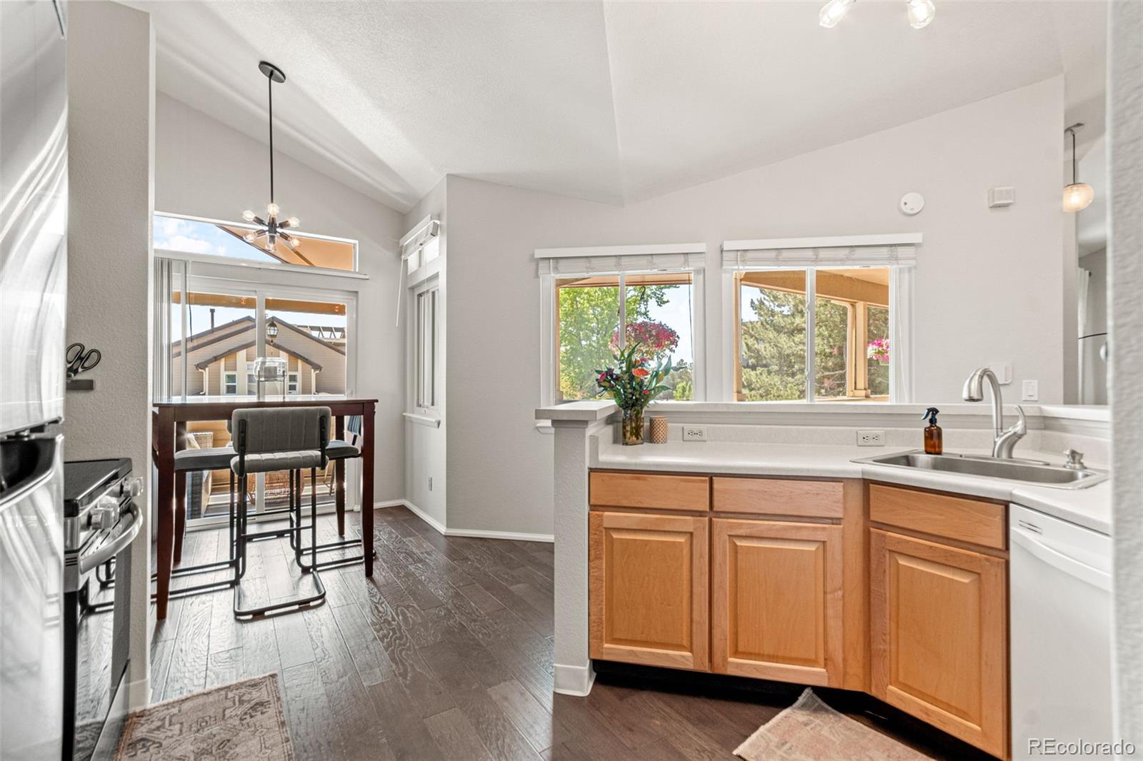 MLS Image #4 for 6001 s yosemite street,greenwood village, Colorado