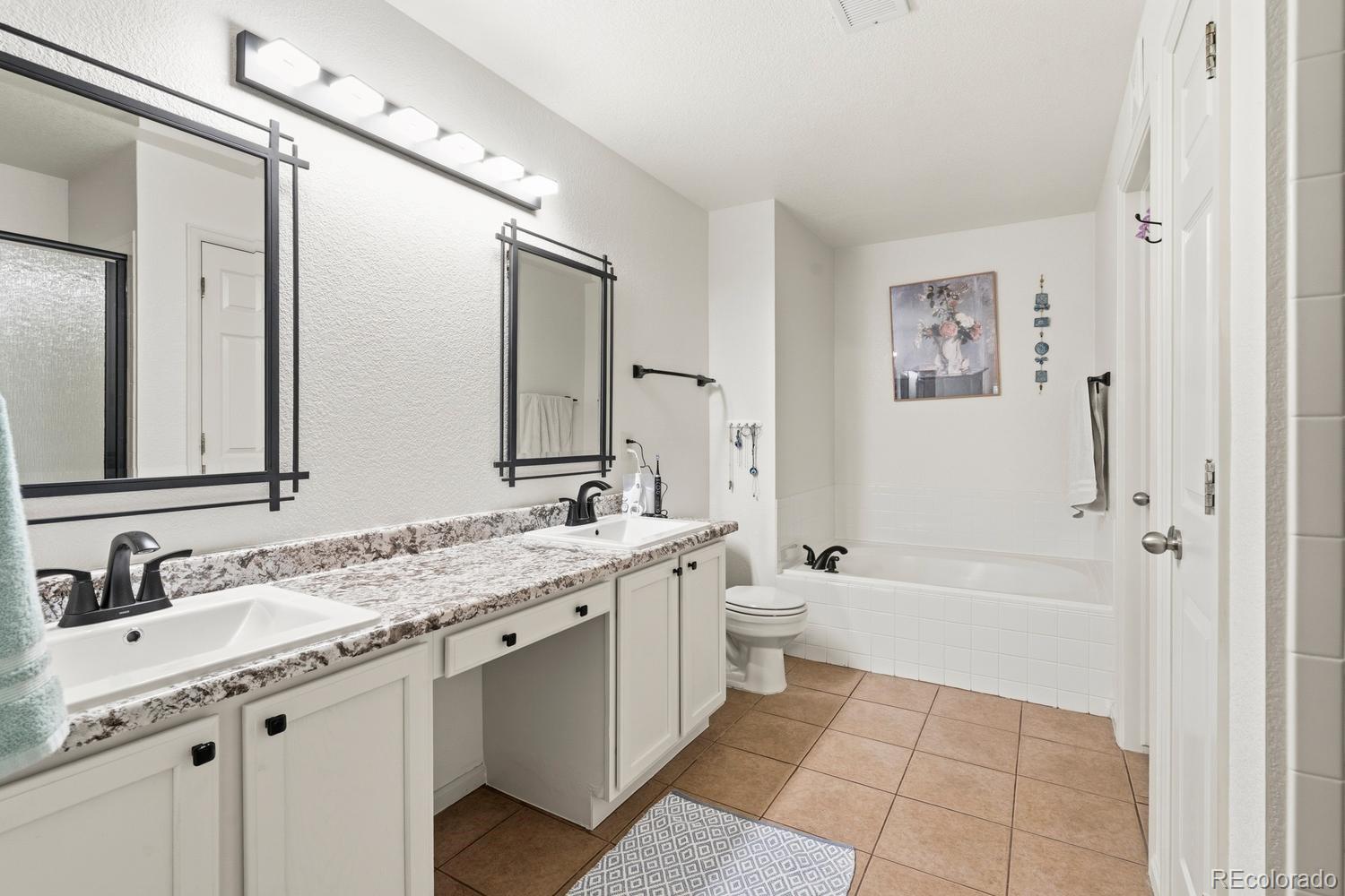 MLS Image #6 for 4232 s blackhawk circle,aurora, Colorado
