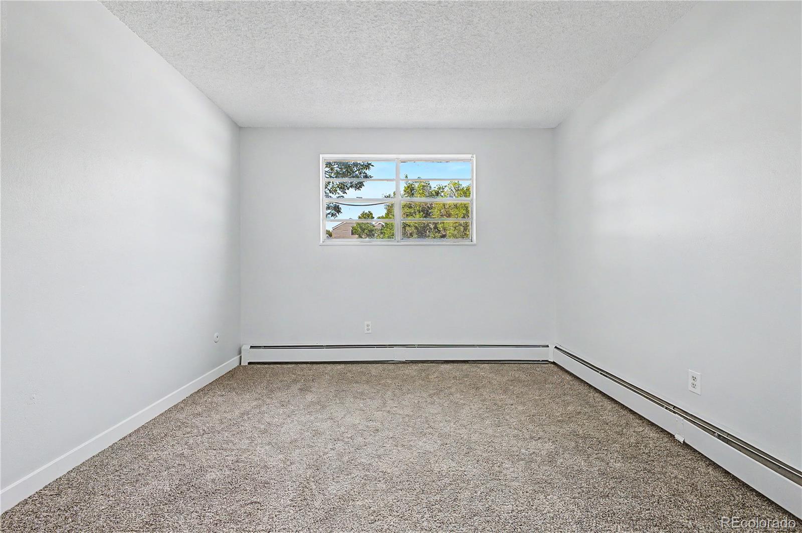 MLS Image #22 for 21  newark street,aurora, Colorado