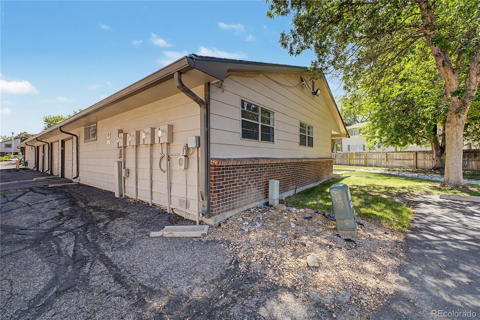 MLS Image #30 for 21  newark street,aurora, Colorado