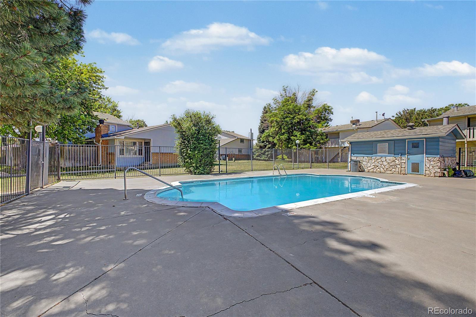 MLS Image #34 for 21  newark street,aurora, Colorado