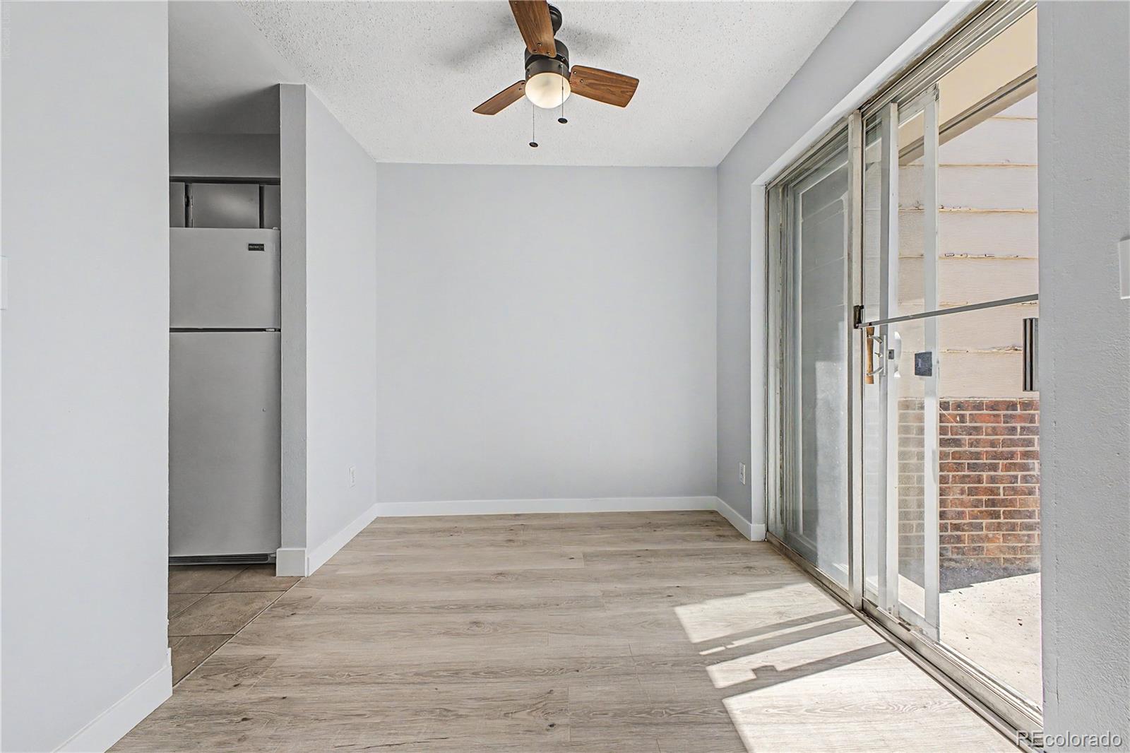 MLS Image #9 for 21  newark street,aurora, Colorado