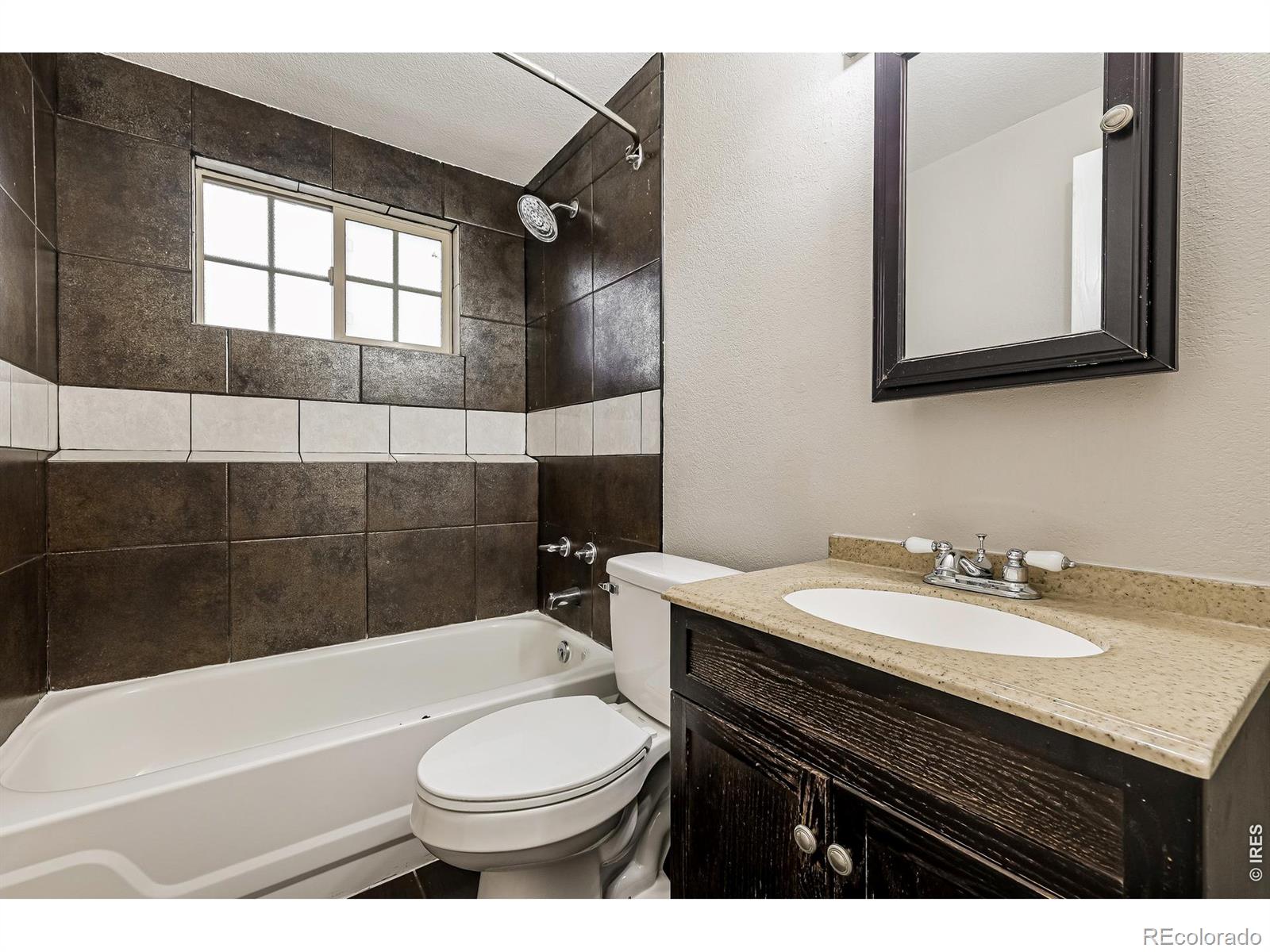 MLS Image #15 for 2104  35th street court,evans, Colorado