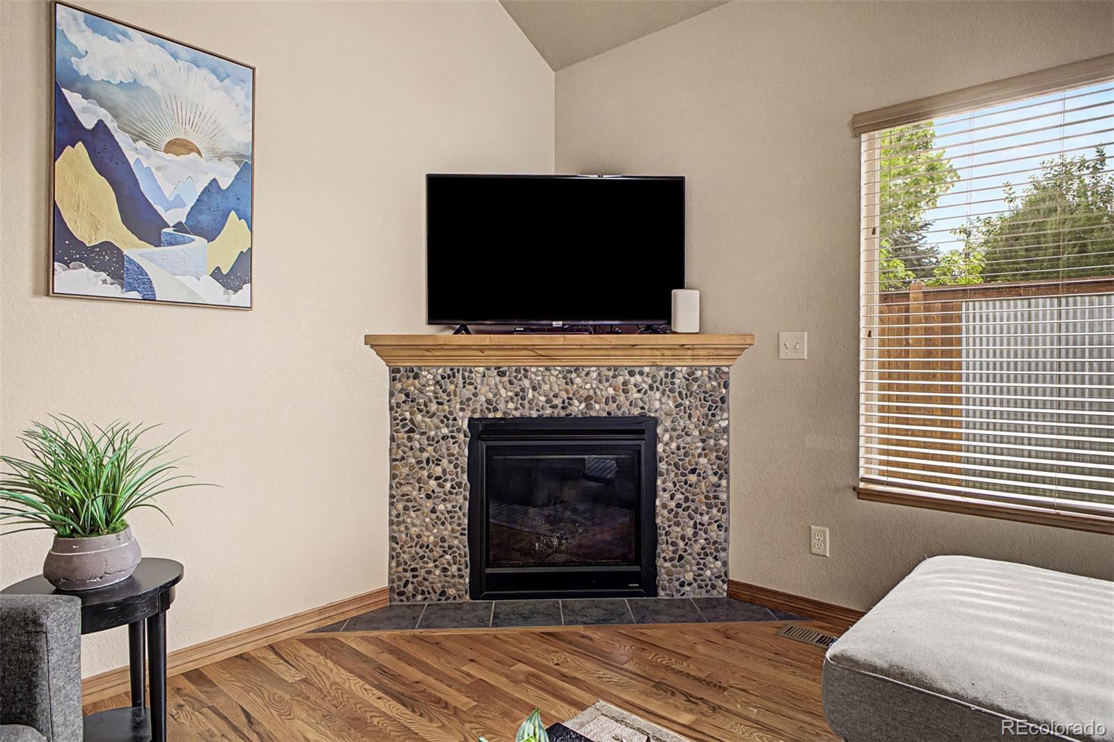 MLS Image #10 for 652  sundance drive,windsor, Colorado