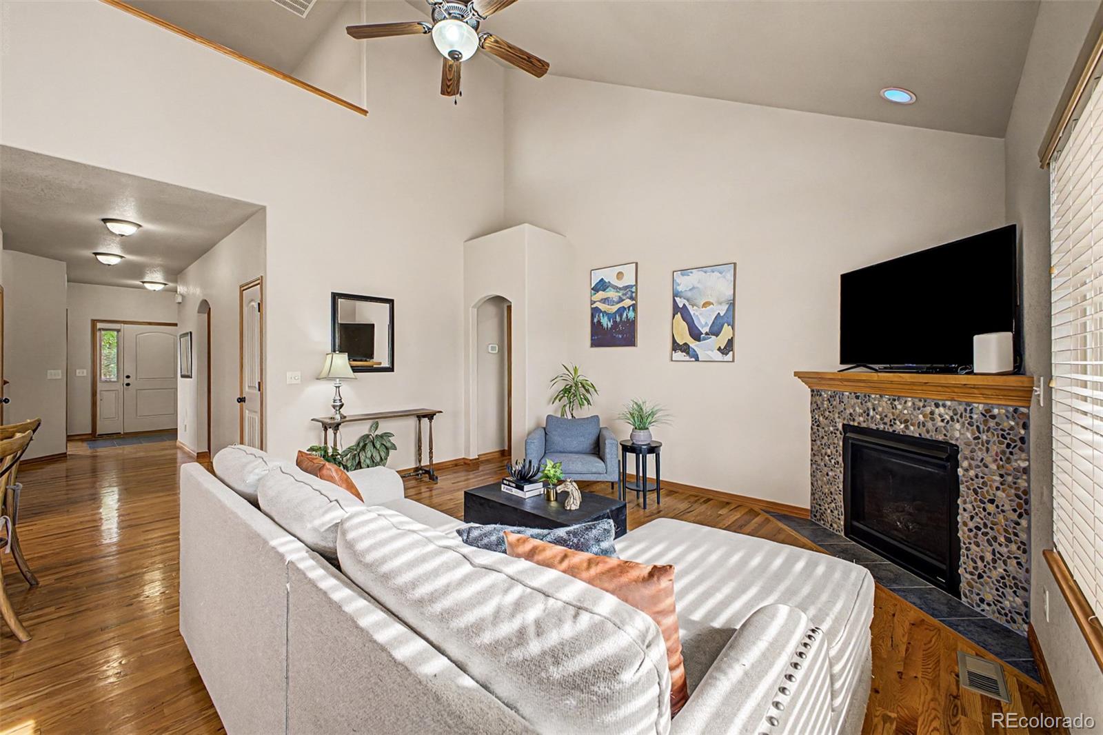MLS Image #11 for 652  sundance drive,windsor, Colorado
