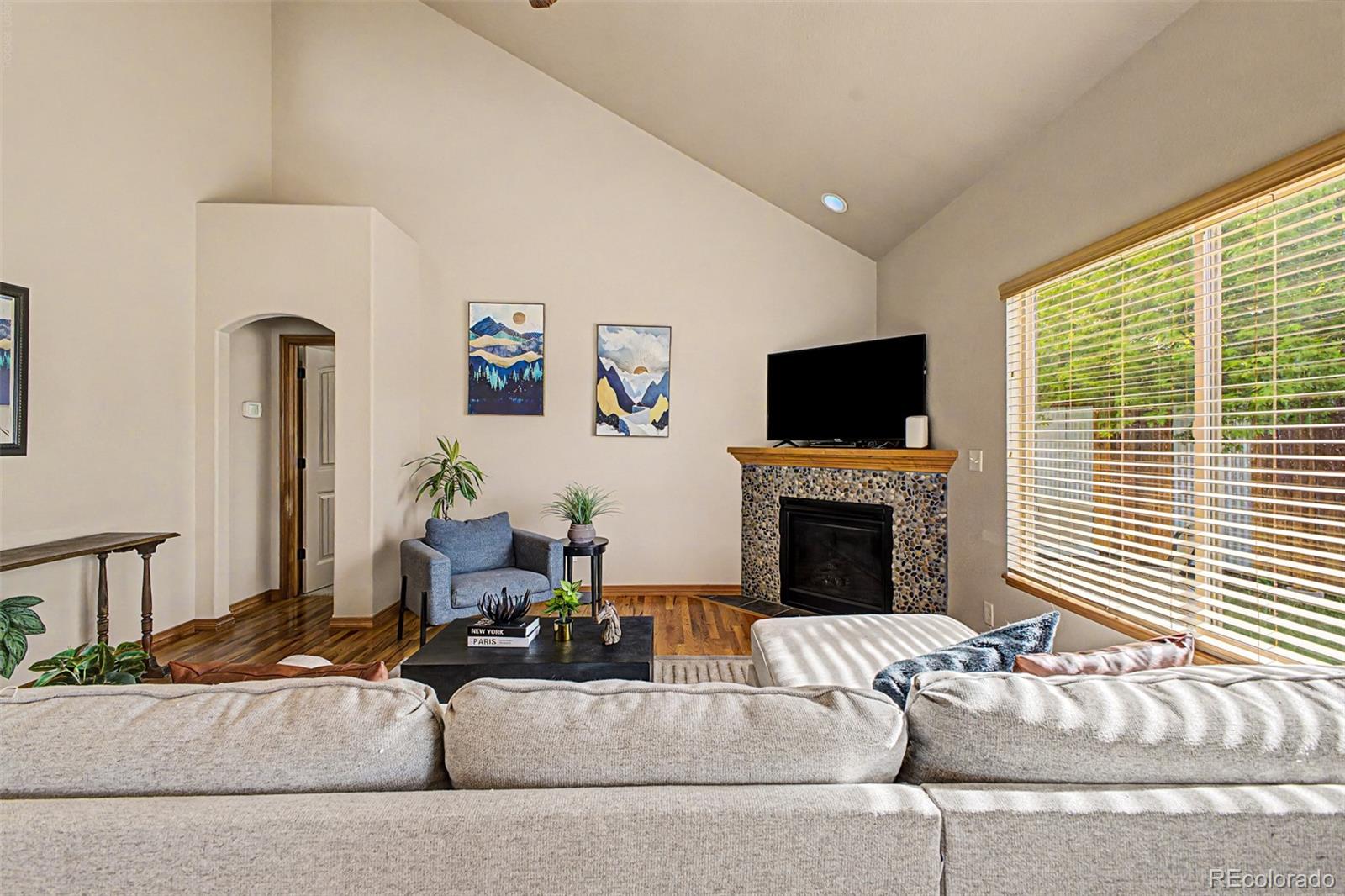 MLS Image #7 for 652  sundance drive,windsor, Colorado