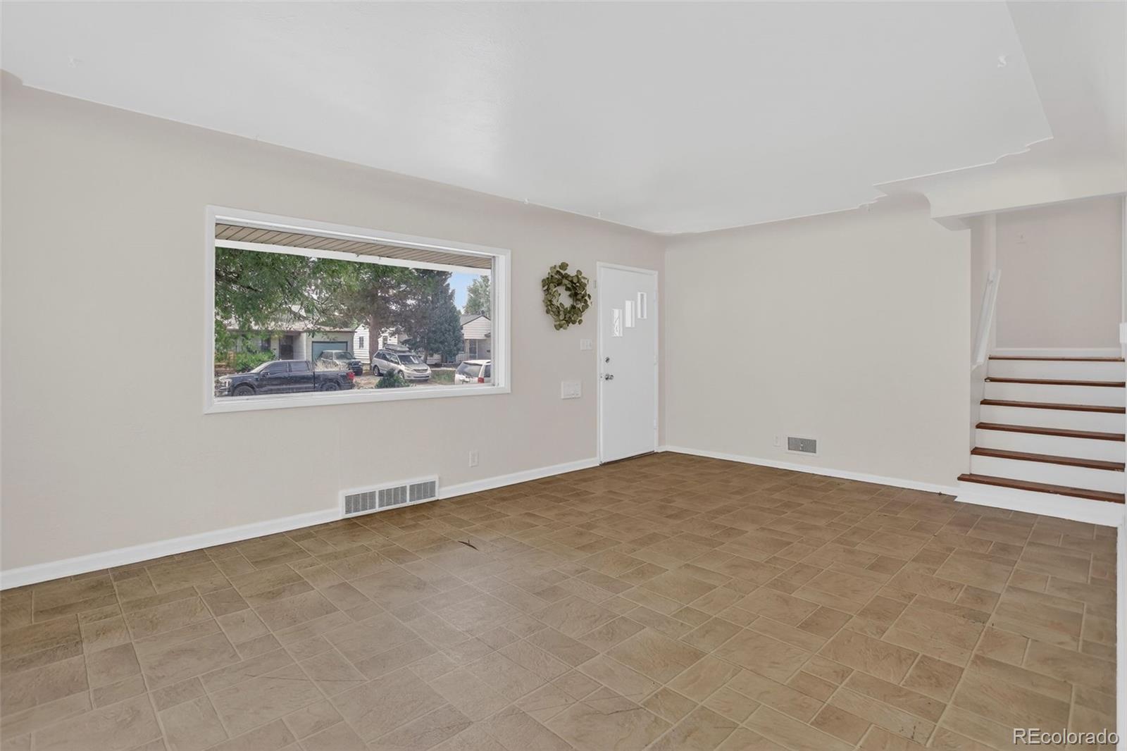 MLS Image #5 for 2348  nome street,aurora, Colorado