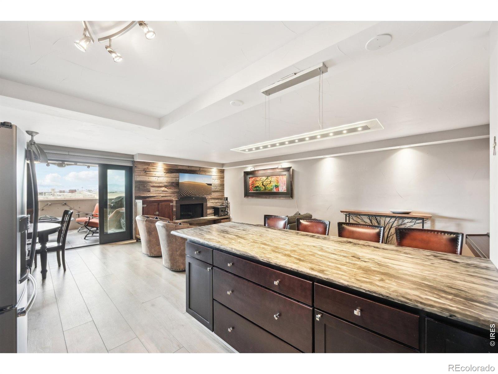 MLS Image #11 for 2  adams street,denver, Colorado