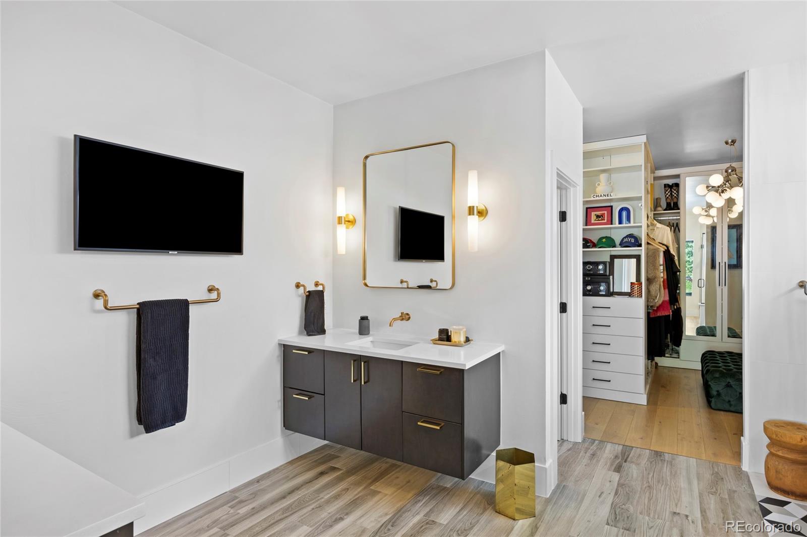 MLS Image #19 for 3014 s ash street,denver, Colorado