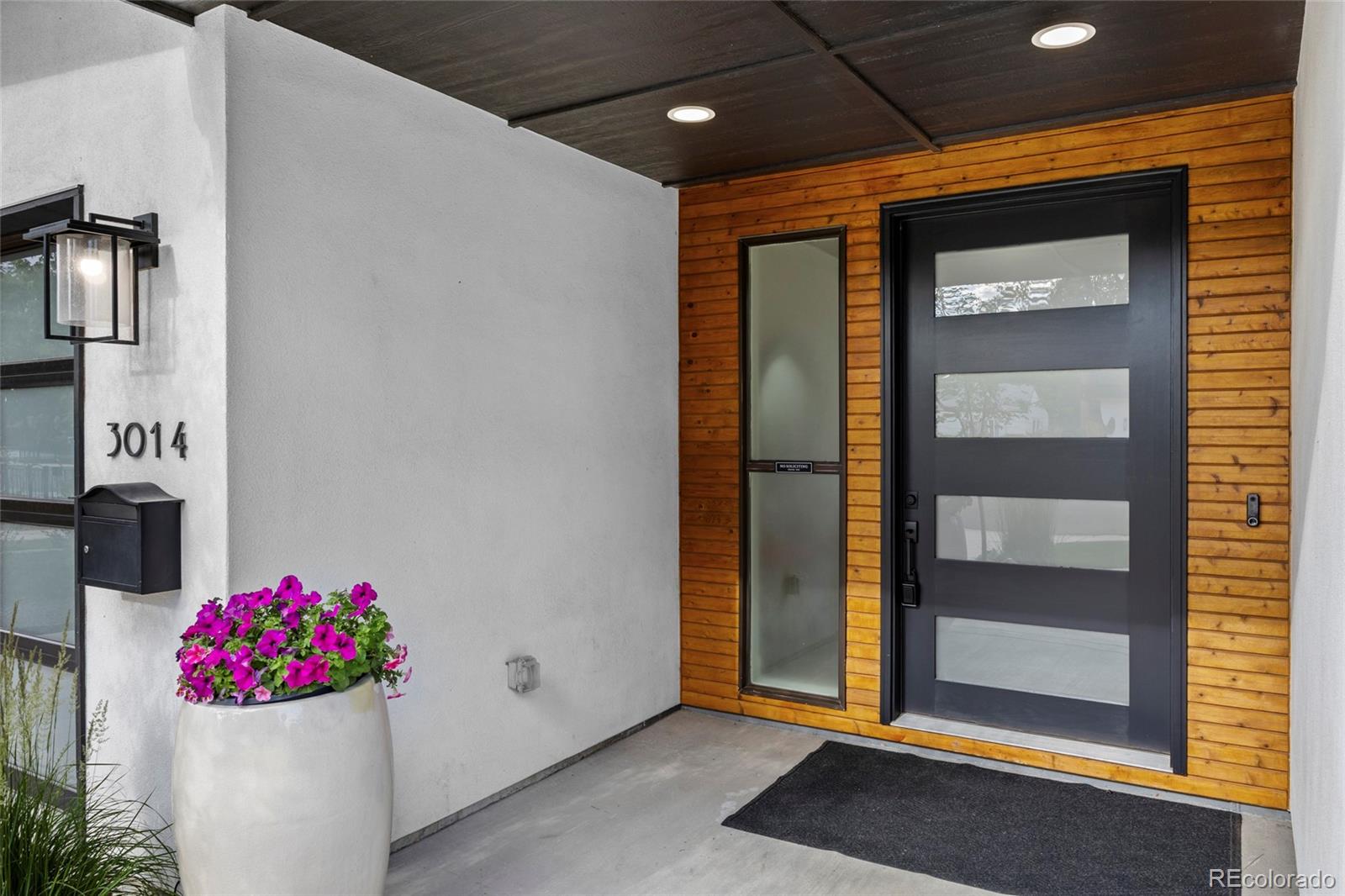 MLS Image #2 for 3014 s ash street,denver, Colorado