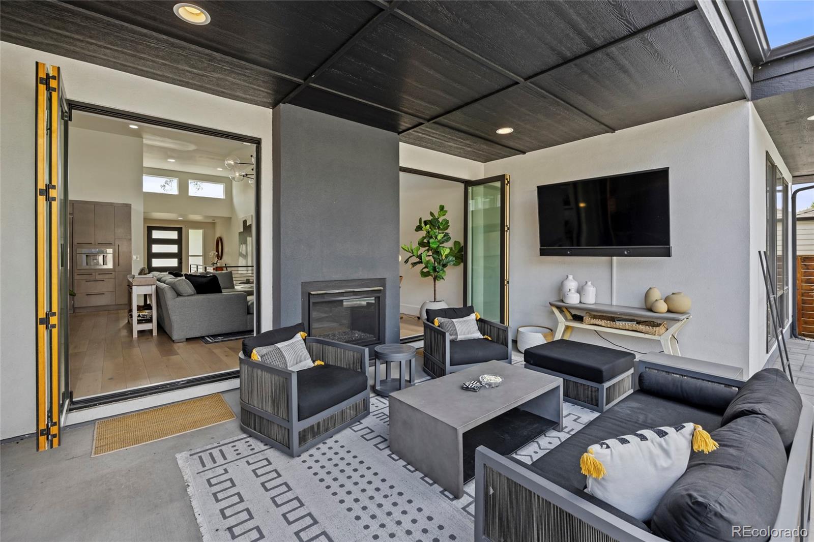 MLS Image #31 for 3014 s ash street,denver, Colorado
