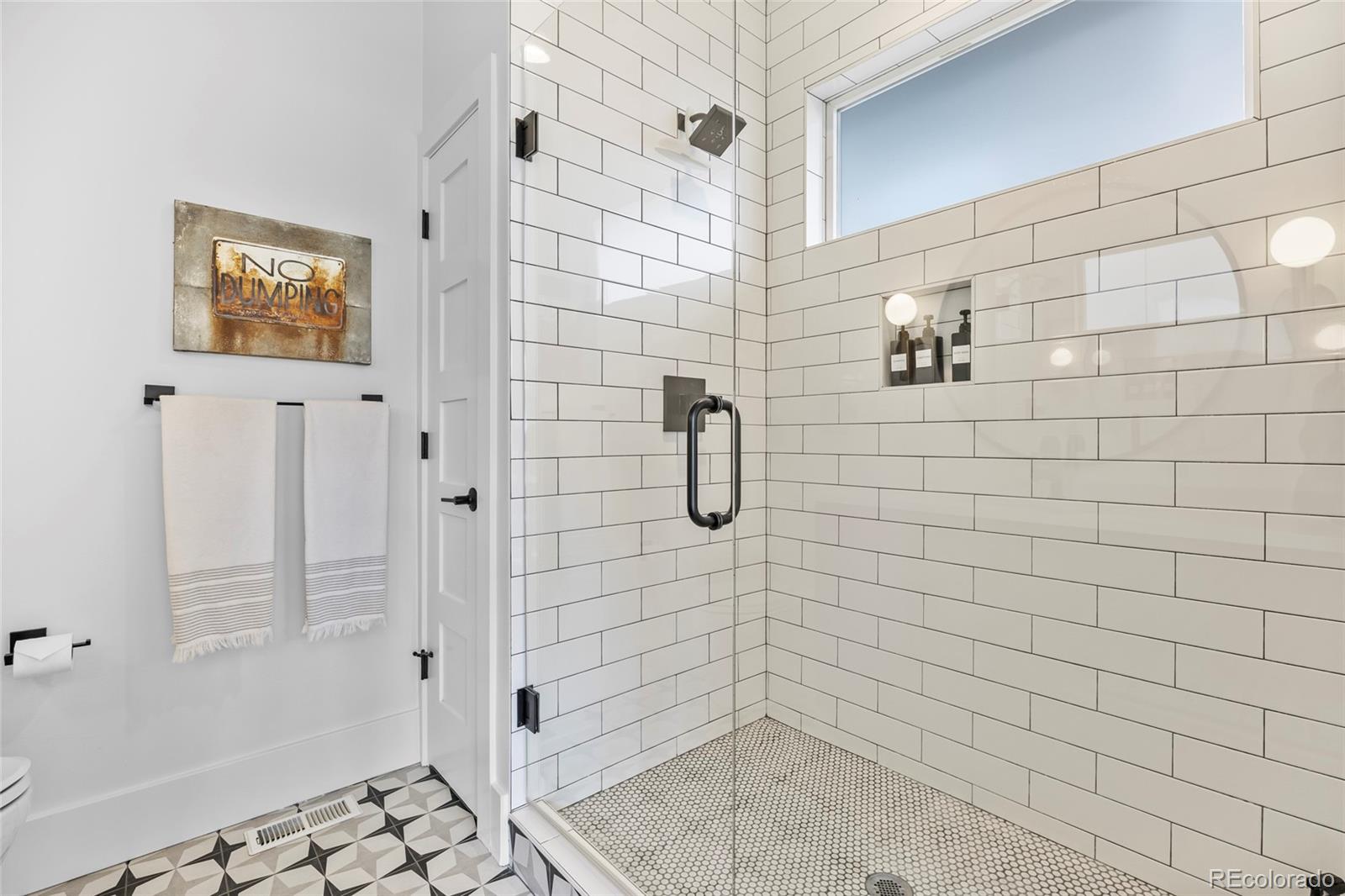 MLS Image #49 for 3014 s ash street,denver, Colorado