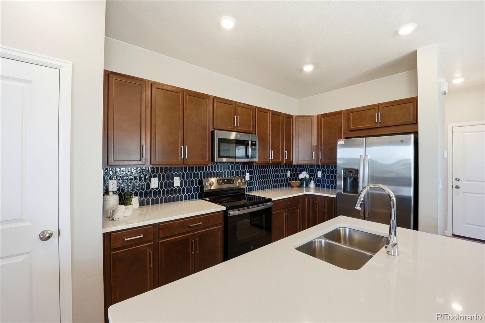 MLS Image #4 for 2081  barnwood drive,brighton, Colorado