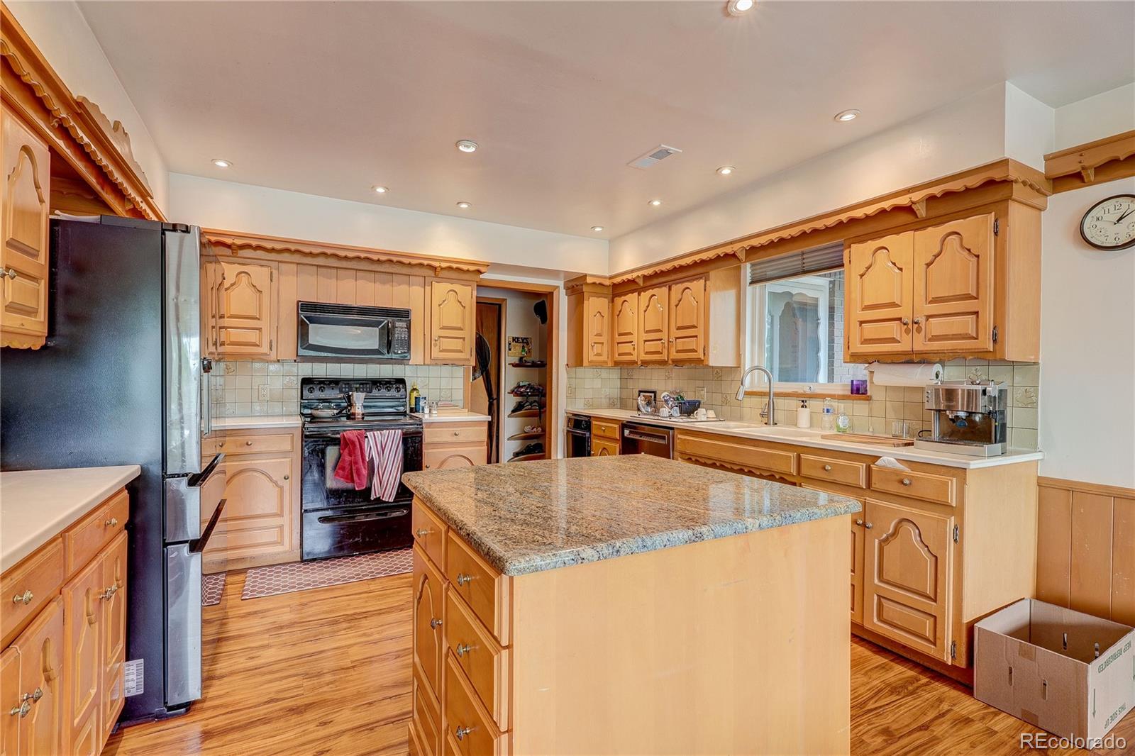 MLS Image #9 for 10950 w 71st place,arvada, Colorado