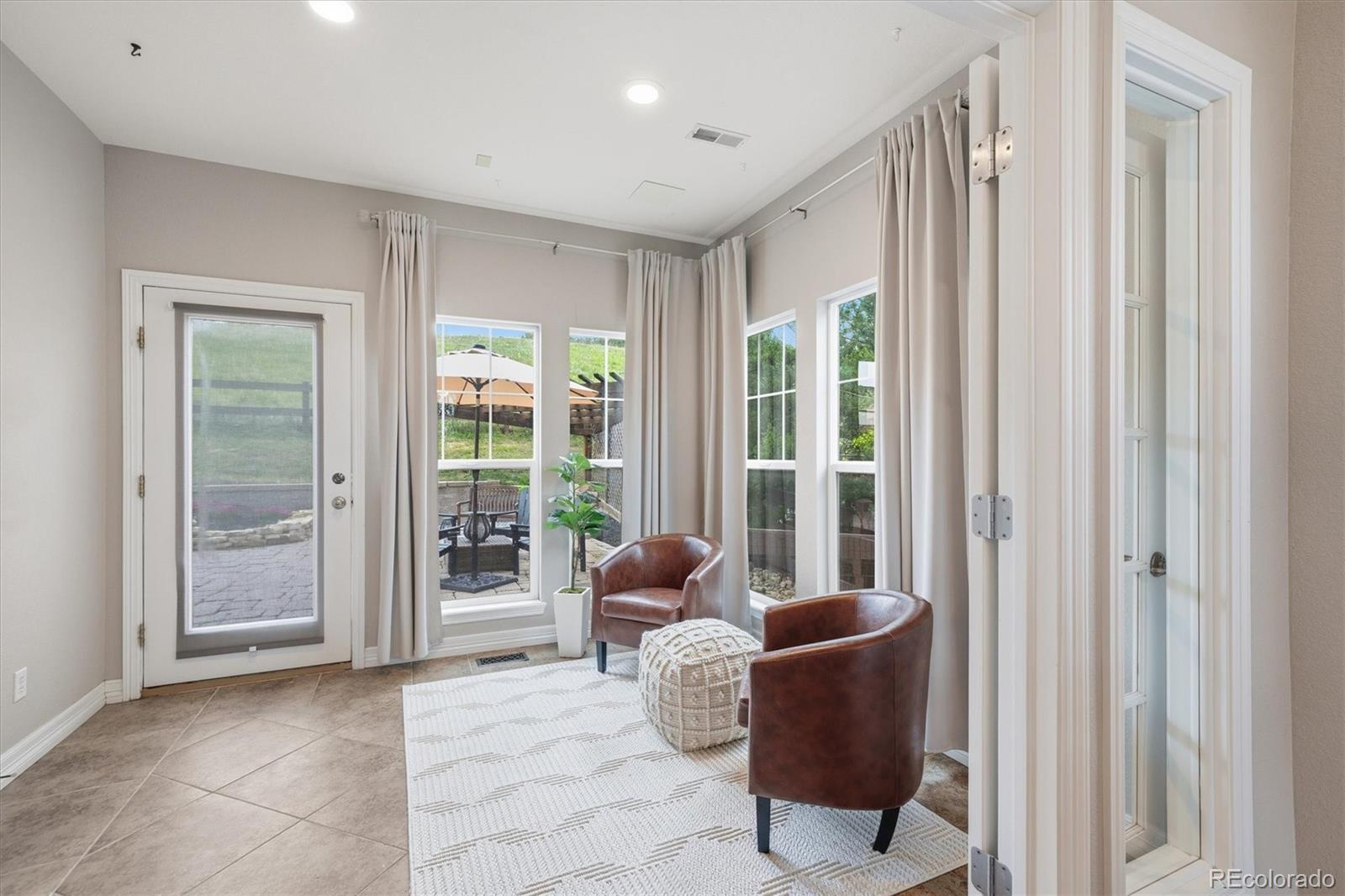 MLS Image #8 for 2212  ridgetrail drive,castle rock, Colorado