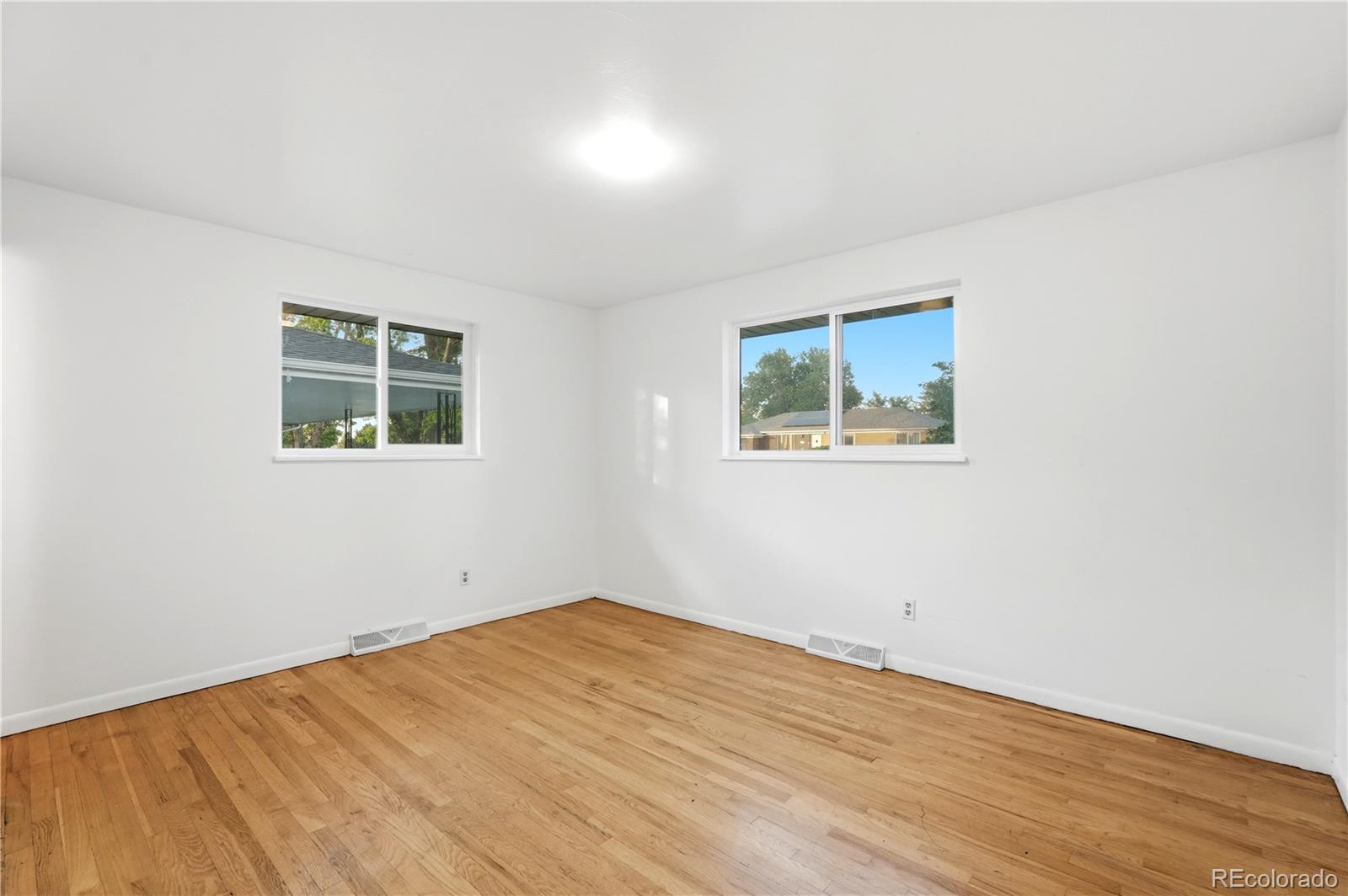 MLS Image #10 for 323  fulton street,aurora, Colorado
