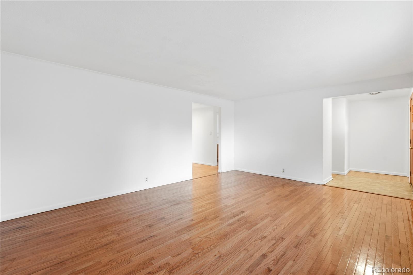 MLS Image #3 for 323  fulton street,aurora, Colorado