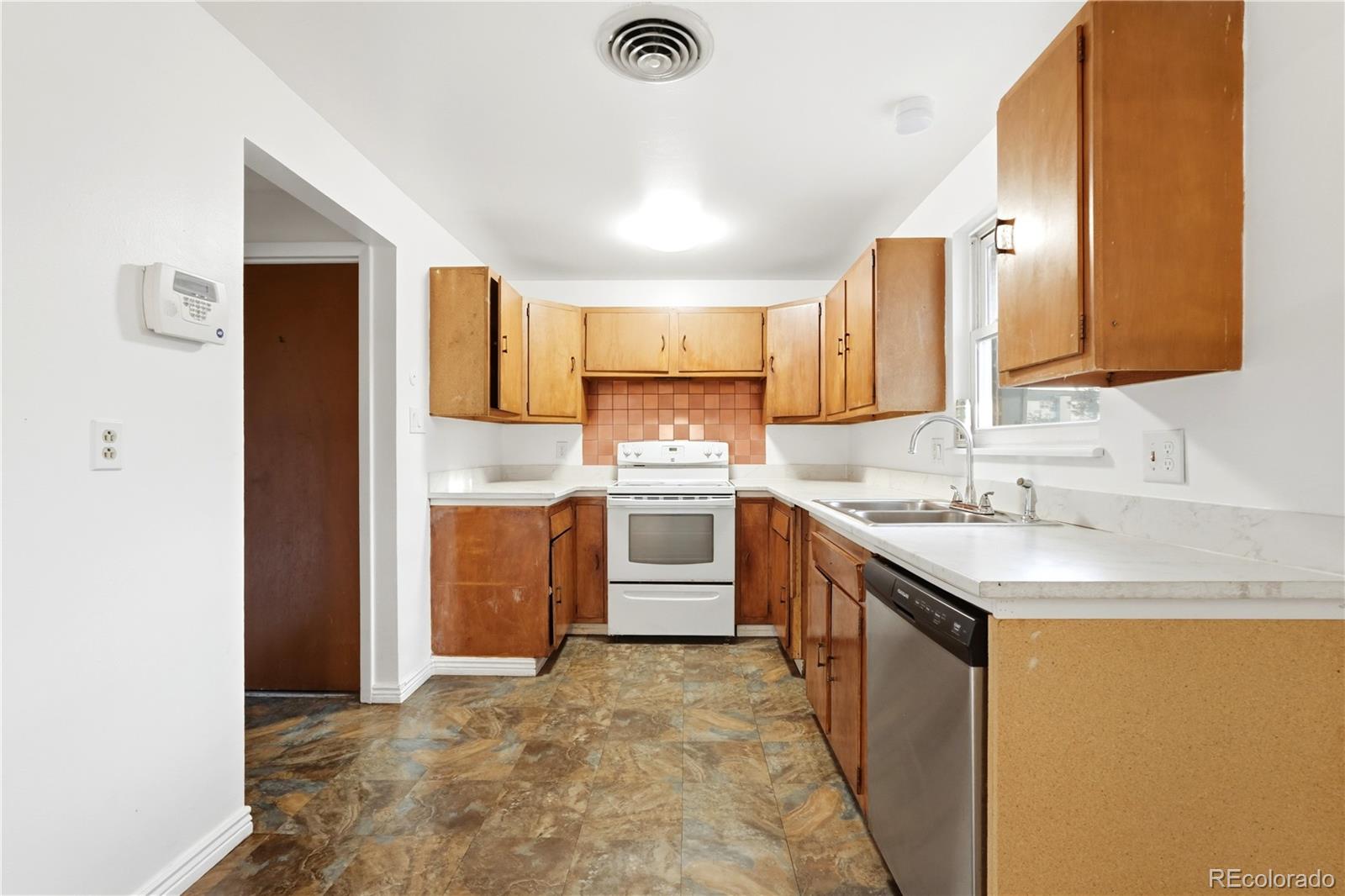 MLS Image #8 for 323  fulton street,aurora, Colorado