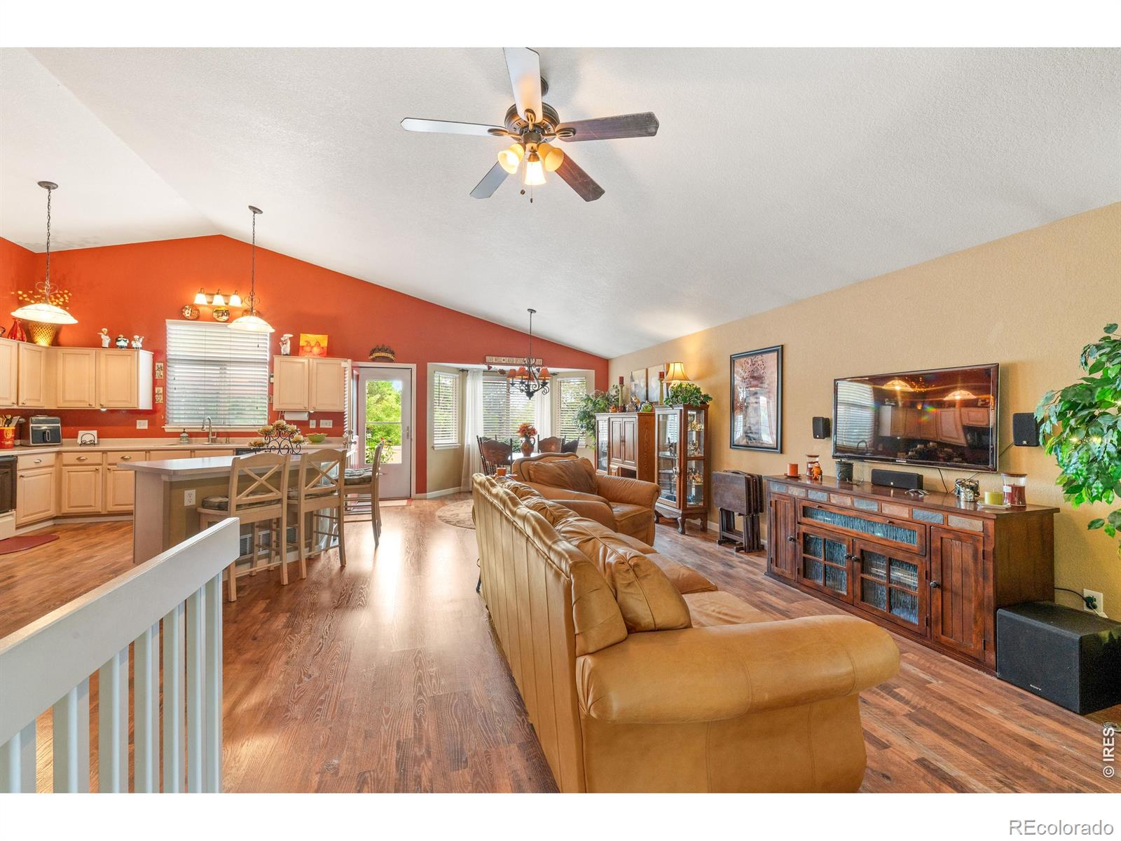 MLS Image #7 for 103  red oak court,erie, Colorado