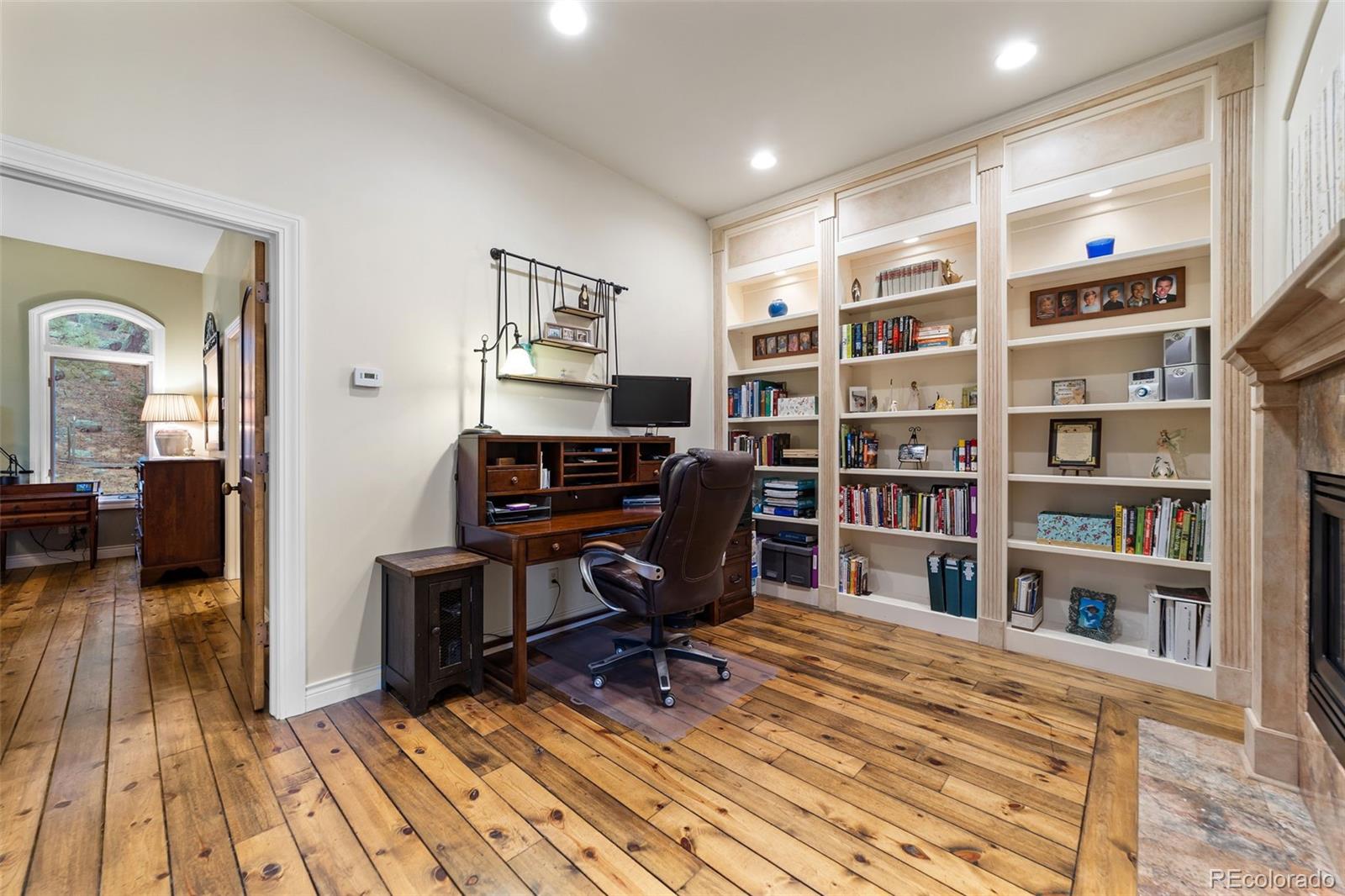 MLS Image #19 for 4450  walker ridge view,colorado springs, Colorado