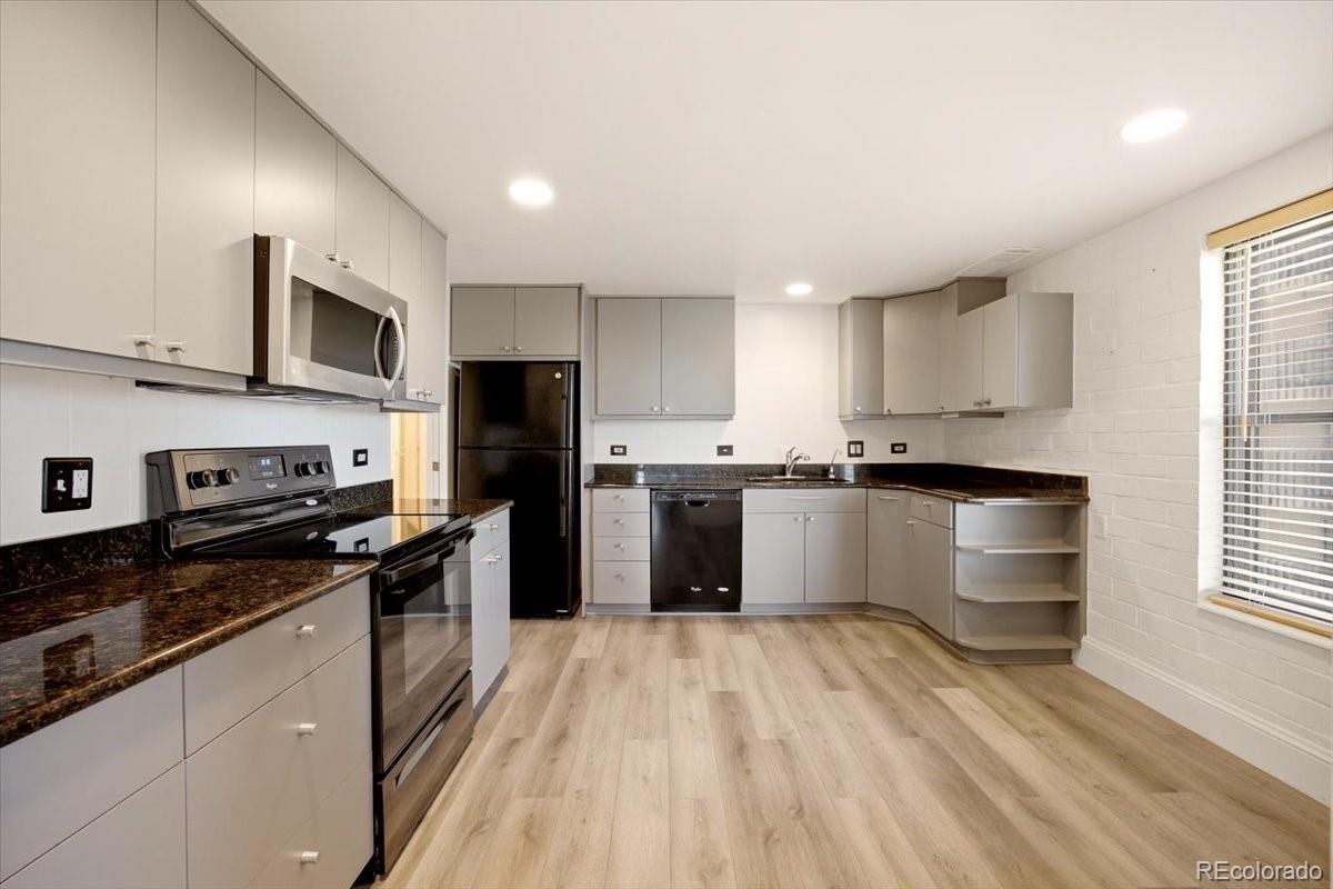 MLS Image #12 for 420 s marion parkway,denver, Colorado