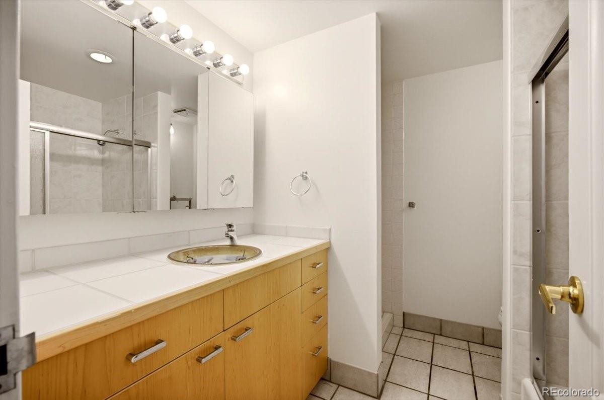 MLS Image #21 for 420 s marion parkway,denver, Colorado