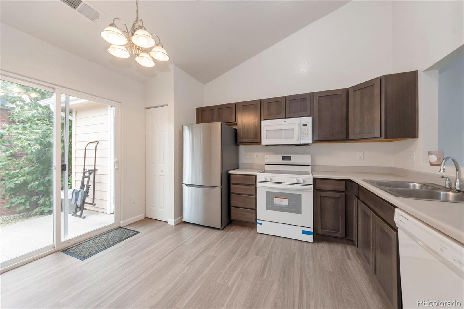 MLS Image #6 for 1728  eagle street,aurora, Colorado