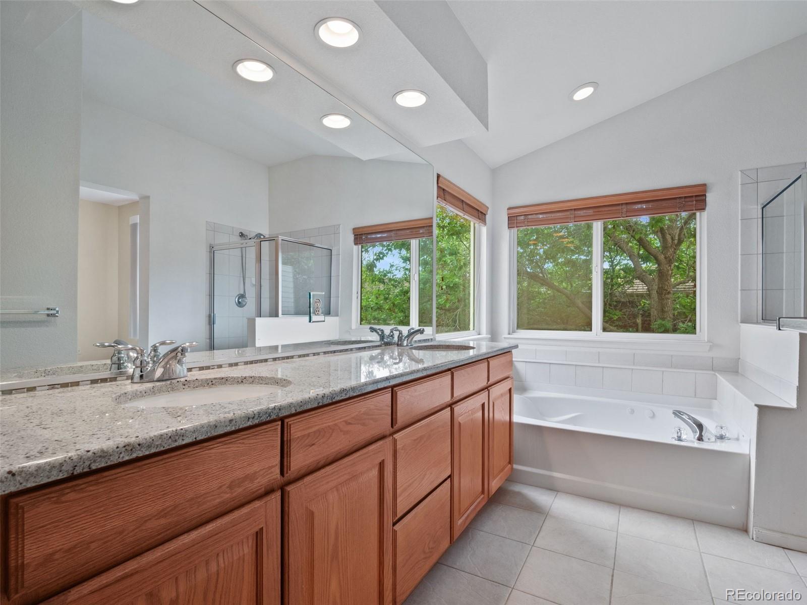MLS Image #14 for 2392 s oswego street,aurora, Colorado