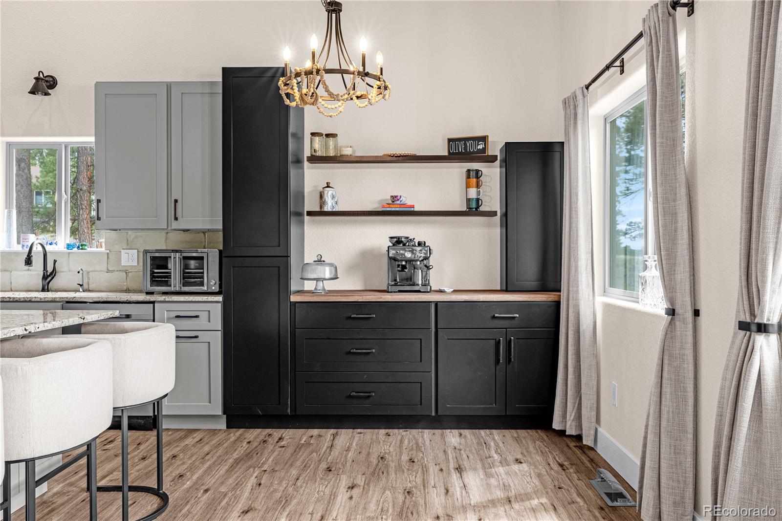 MLS Image #14 for 114  homestead lane,florissant, Colorado