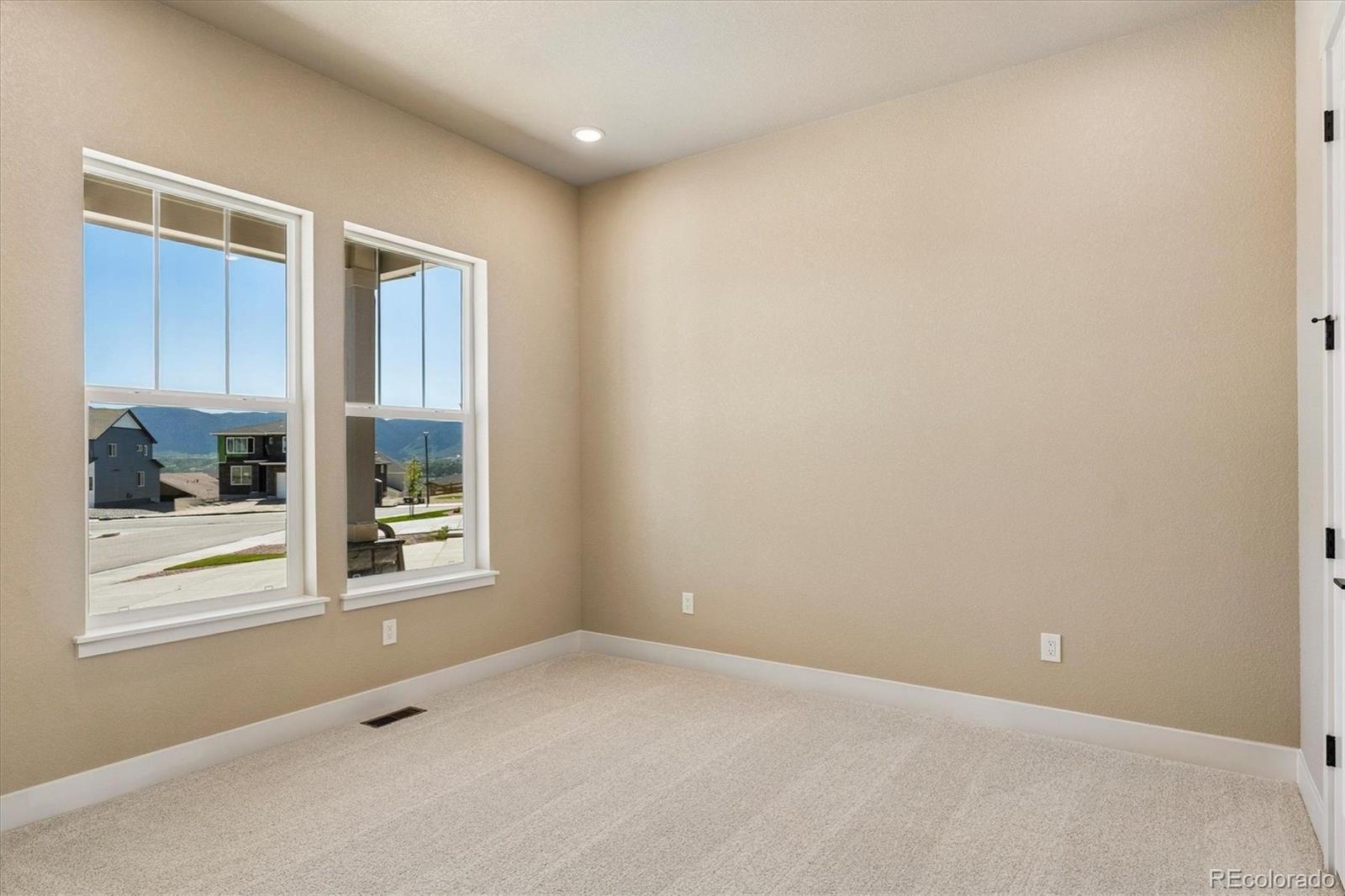MLS Image #5 for 578  old grotto drive,monument, Colorado