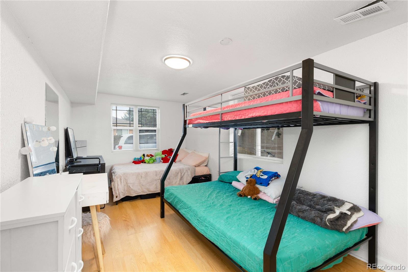MLS Image #27 for 5425  columbine lane,denver, Colorado