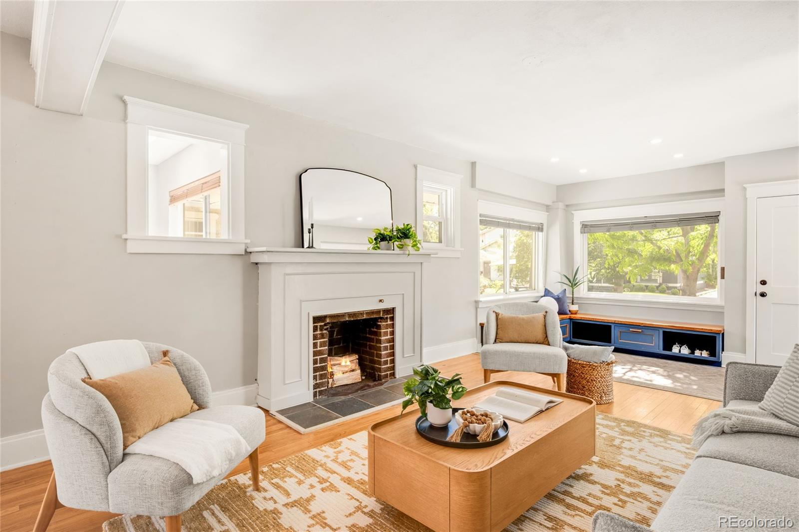 MLS Image #3 for 2270 s emerson street,denver, Colorado