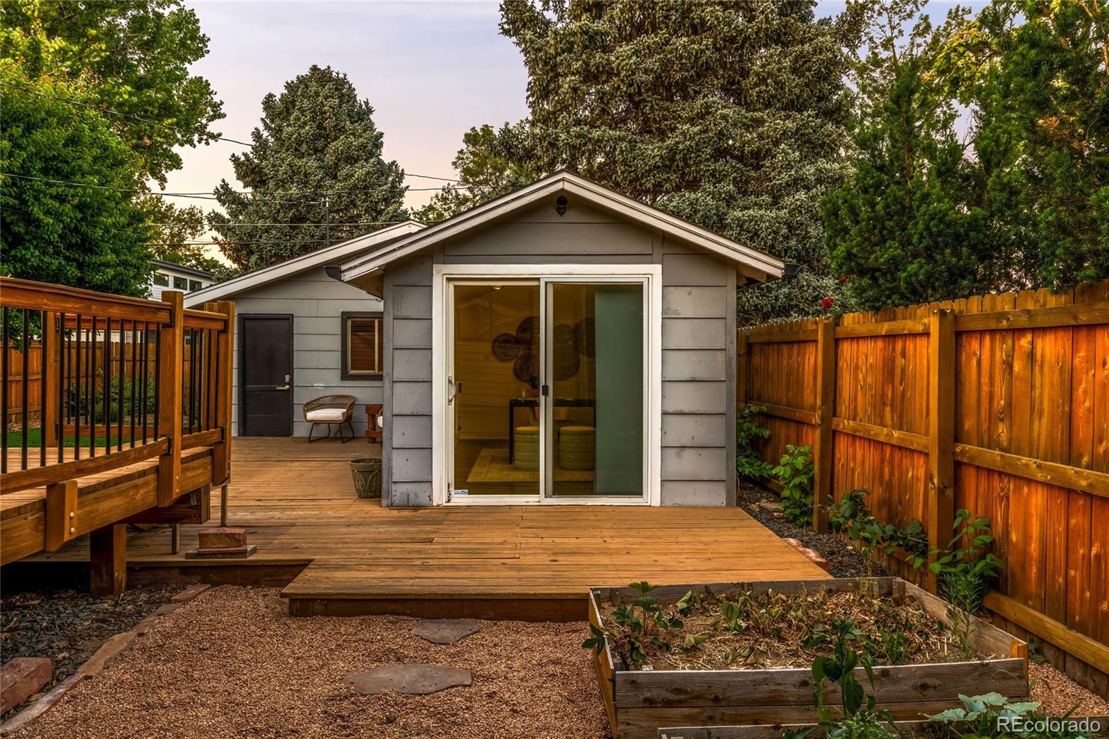 MLS Image #32 for 2270 s emerson street,denver, Colorado
